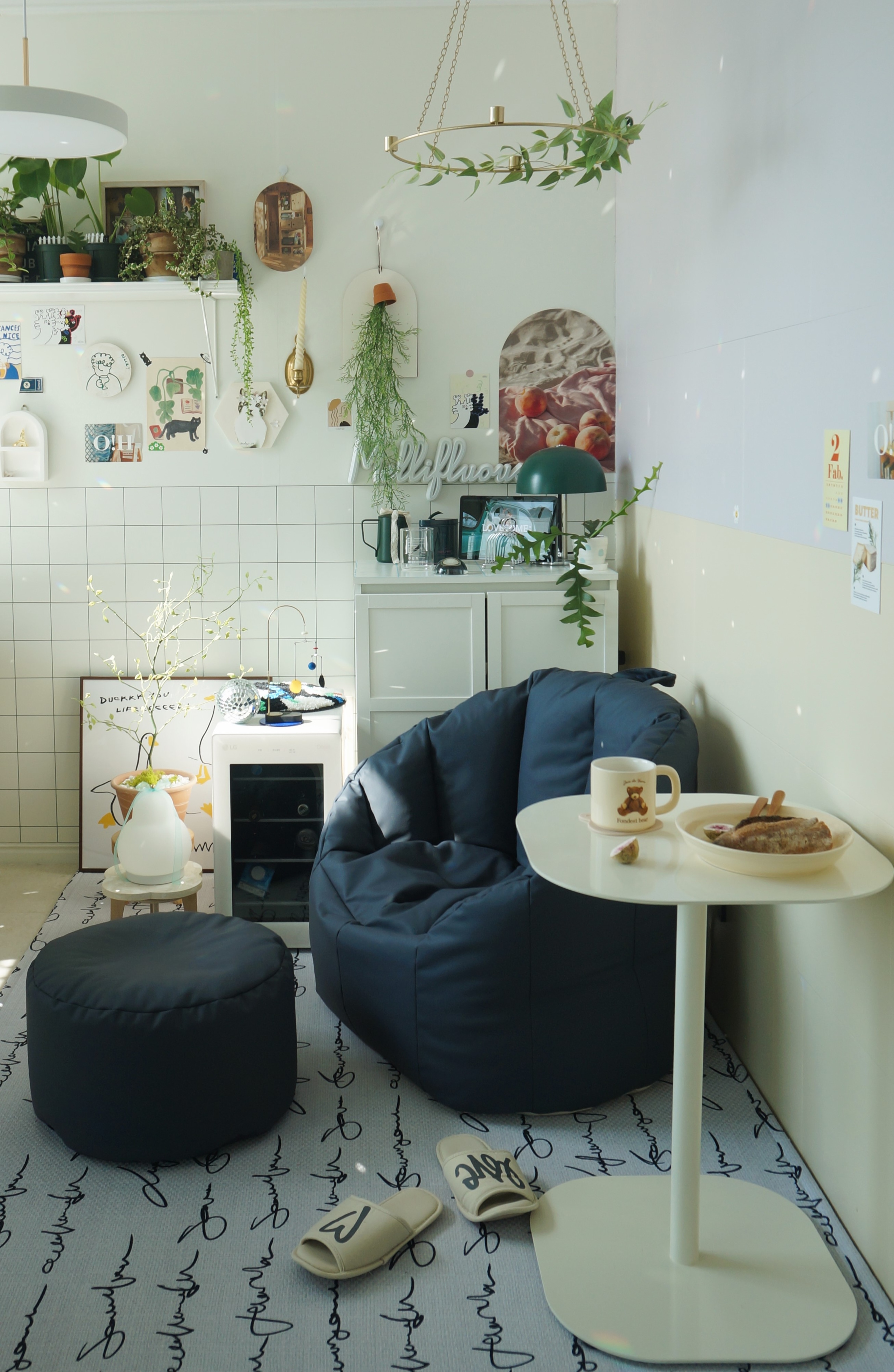 Shell Bean Bag Chair Set user photo