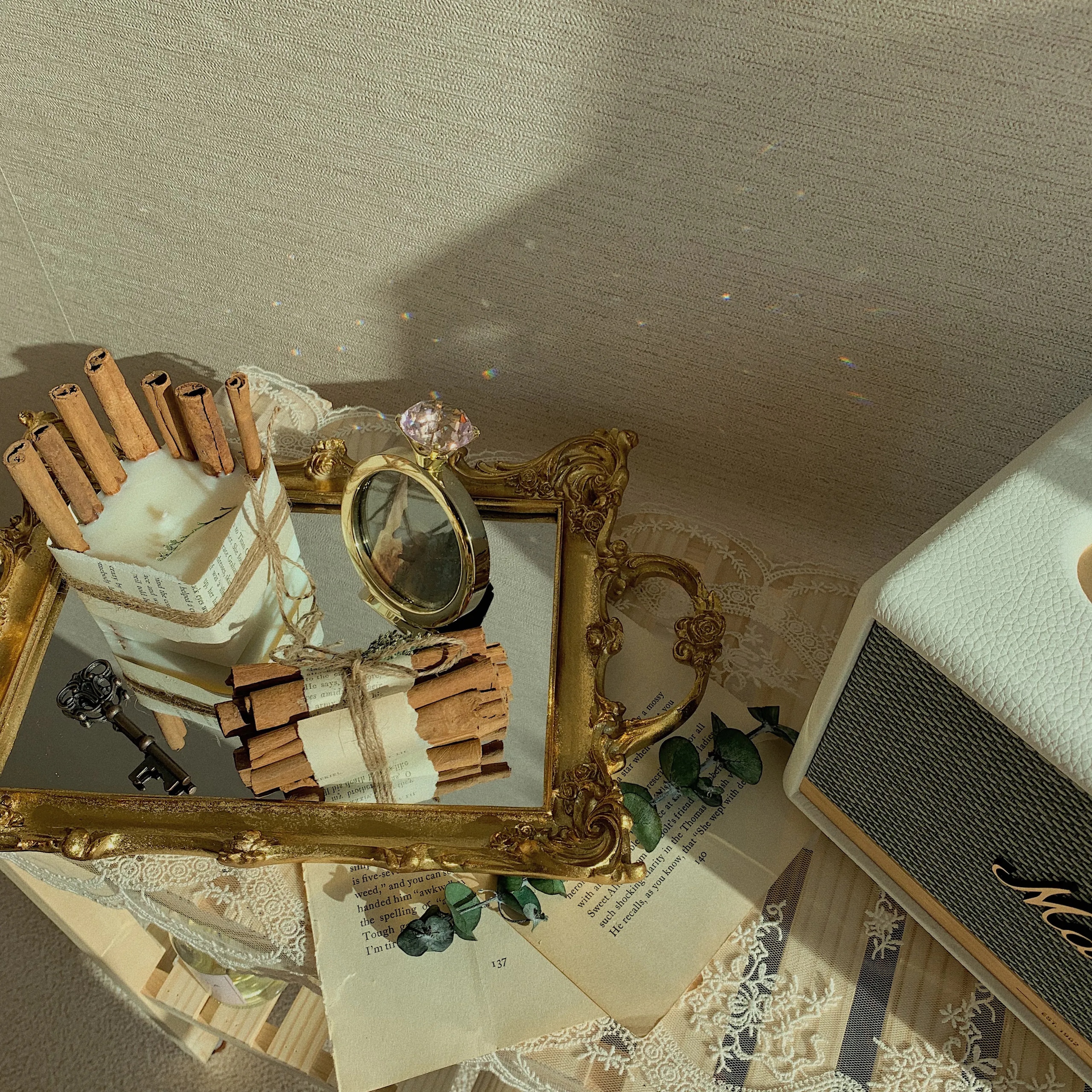 Scented Cinnamon Candle & Decor Set user photo