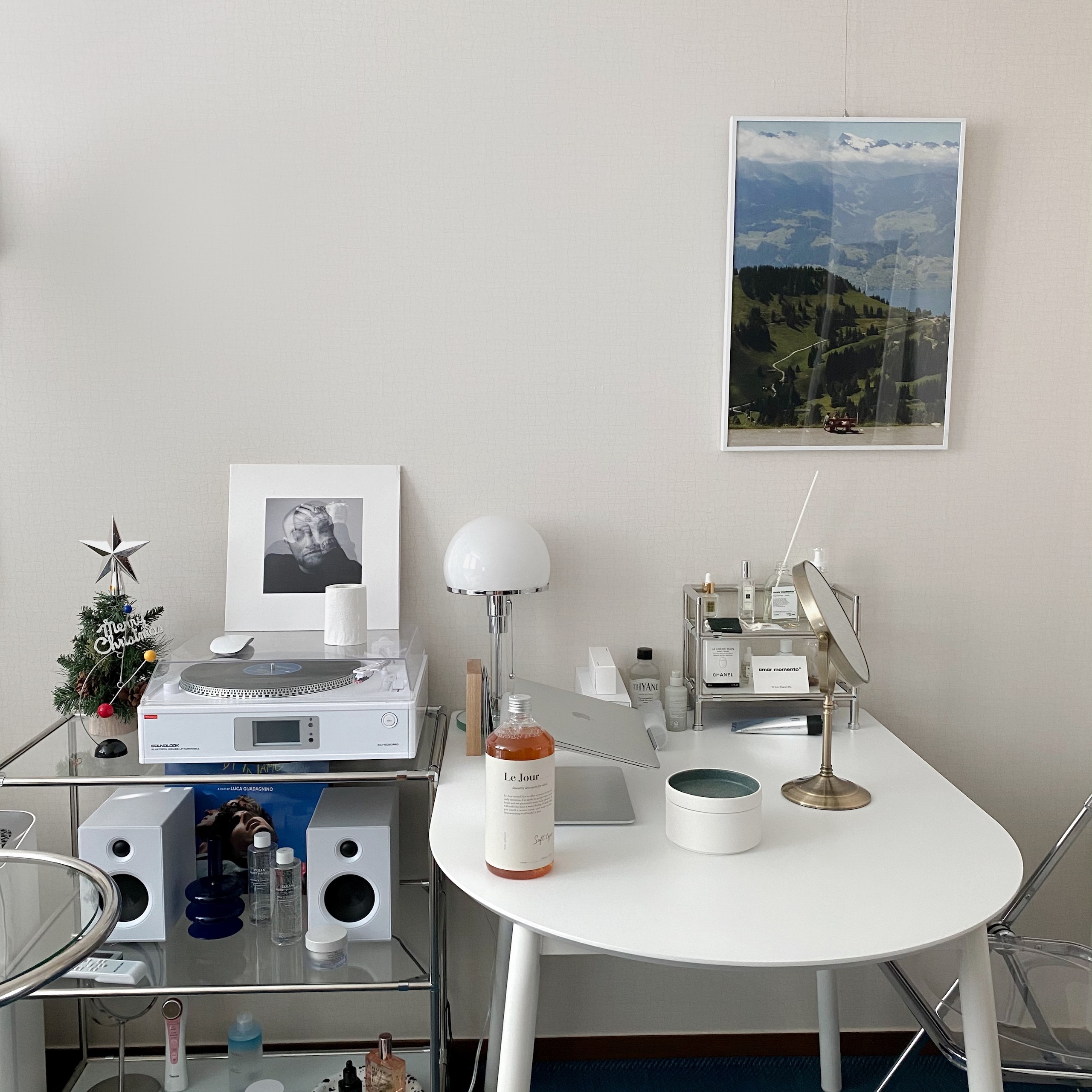 Half-Round White Laminate Dining Table user photo