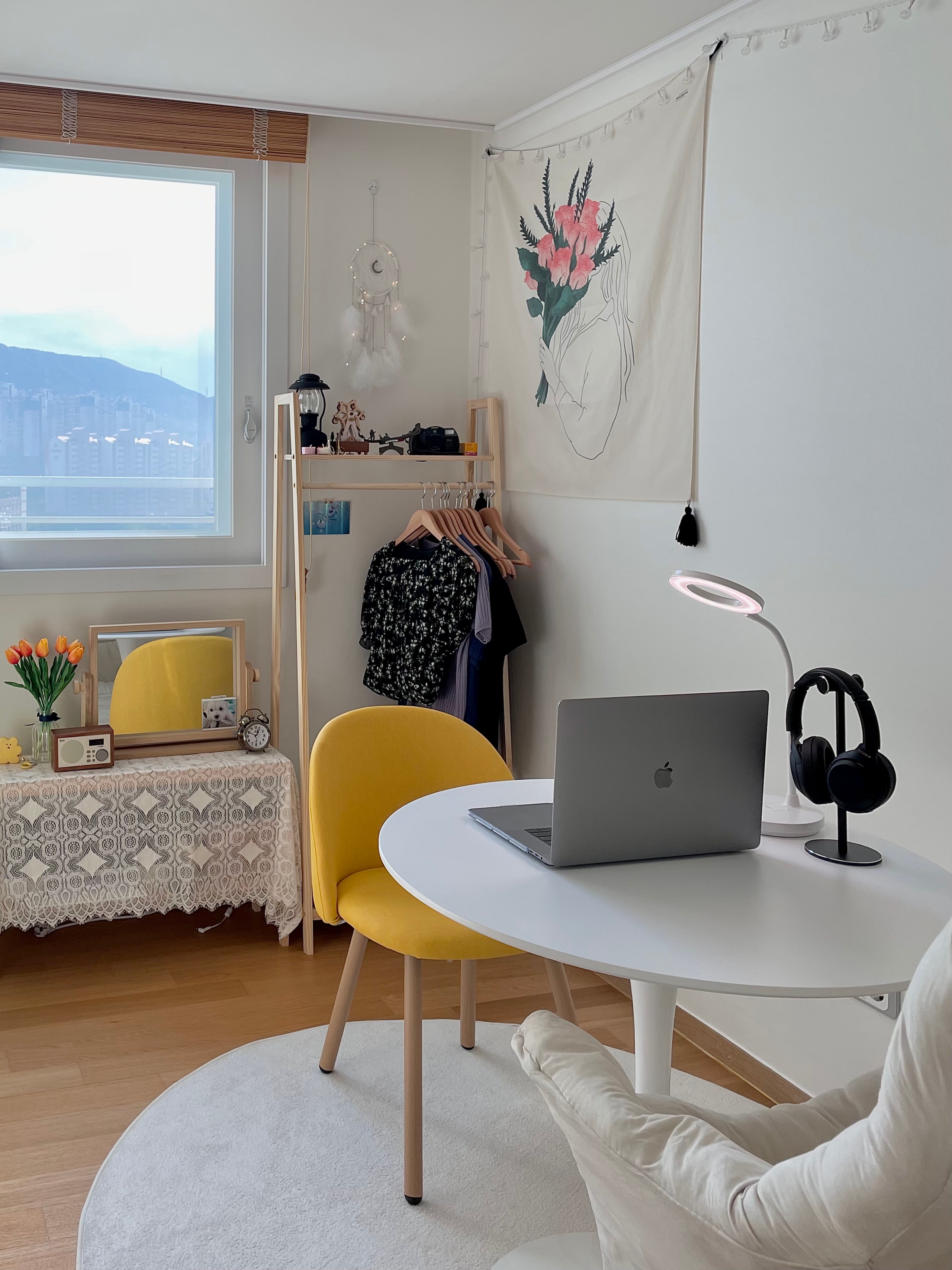 LED Ring Desk Lamp user photo