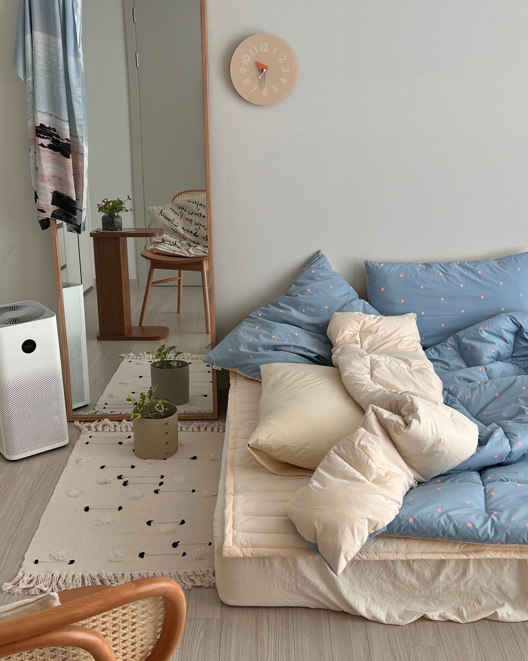Multi-Purpose End Table with Storage Shelf user photo