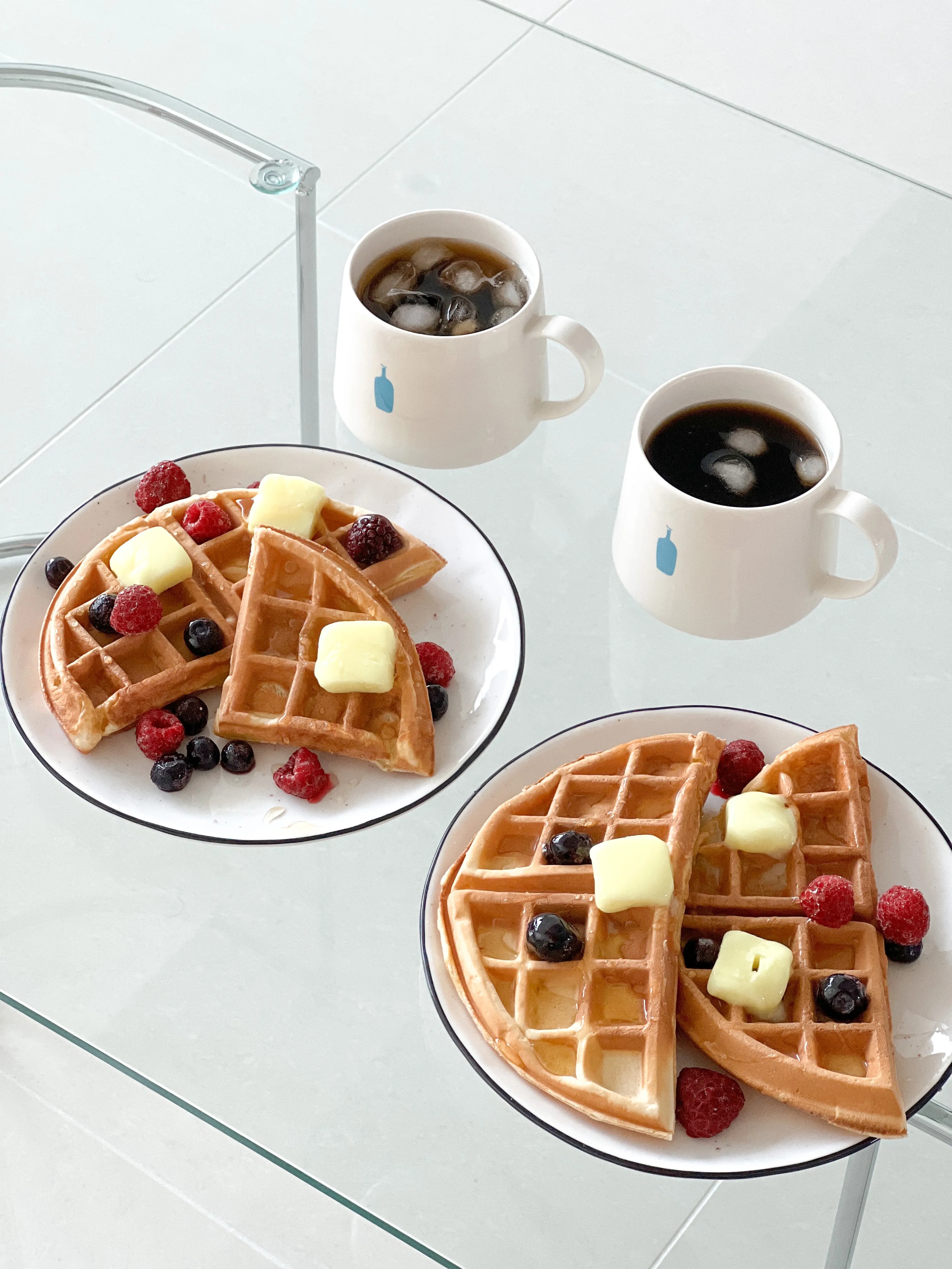 42‑Piece Stone Line Ceramic Dinnerware Set for 6 user photo