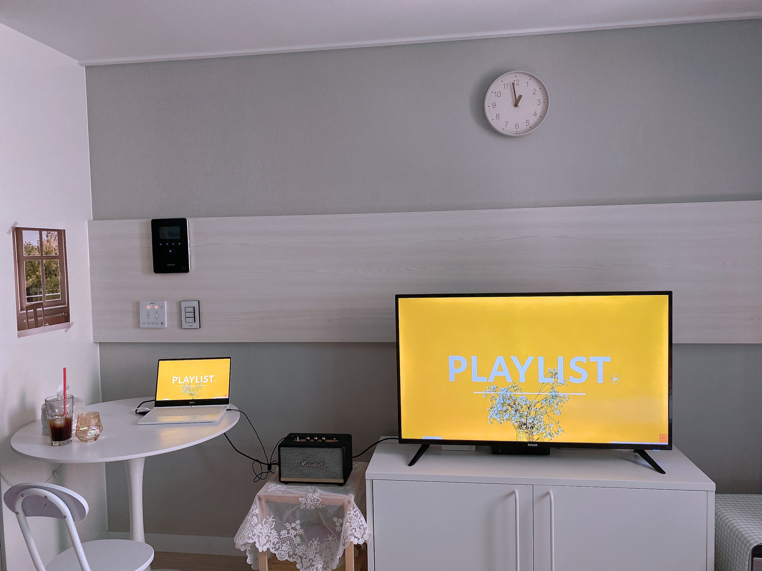 Nordic-Style Silent Wall Clock user photo