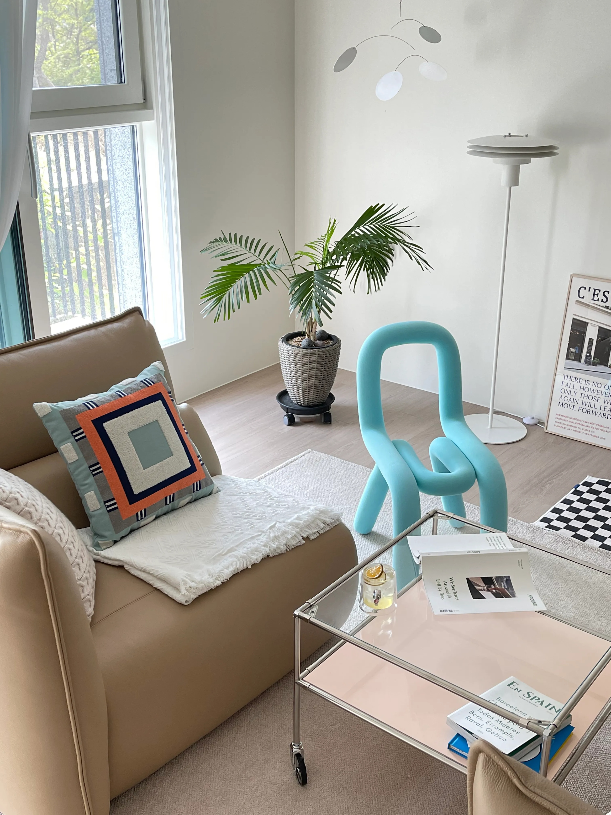 Modular Glass Accent Table user photo