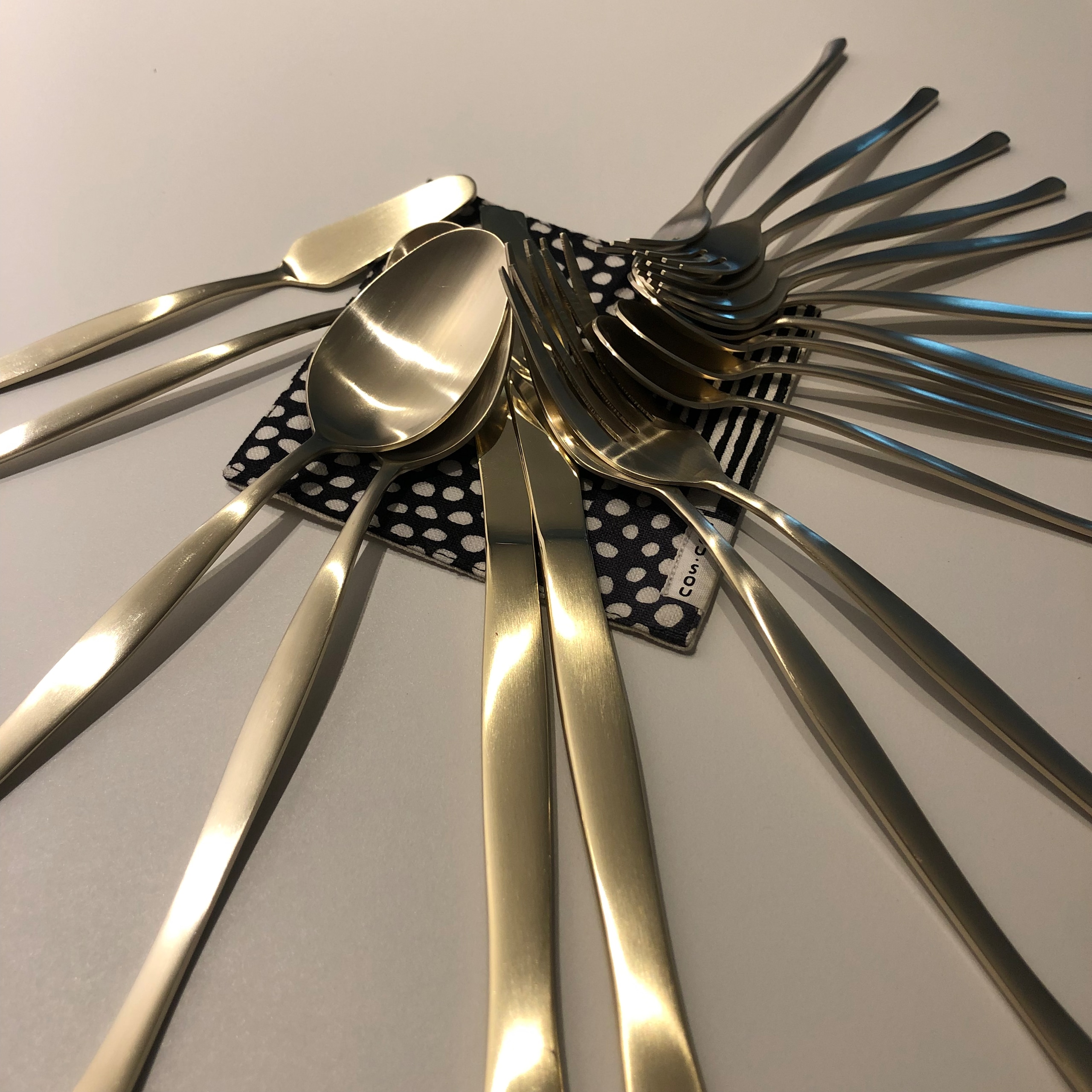 Satin Gold Dessert Cutlery 10-Piece Set user photo