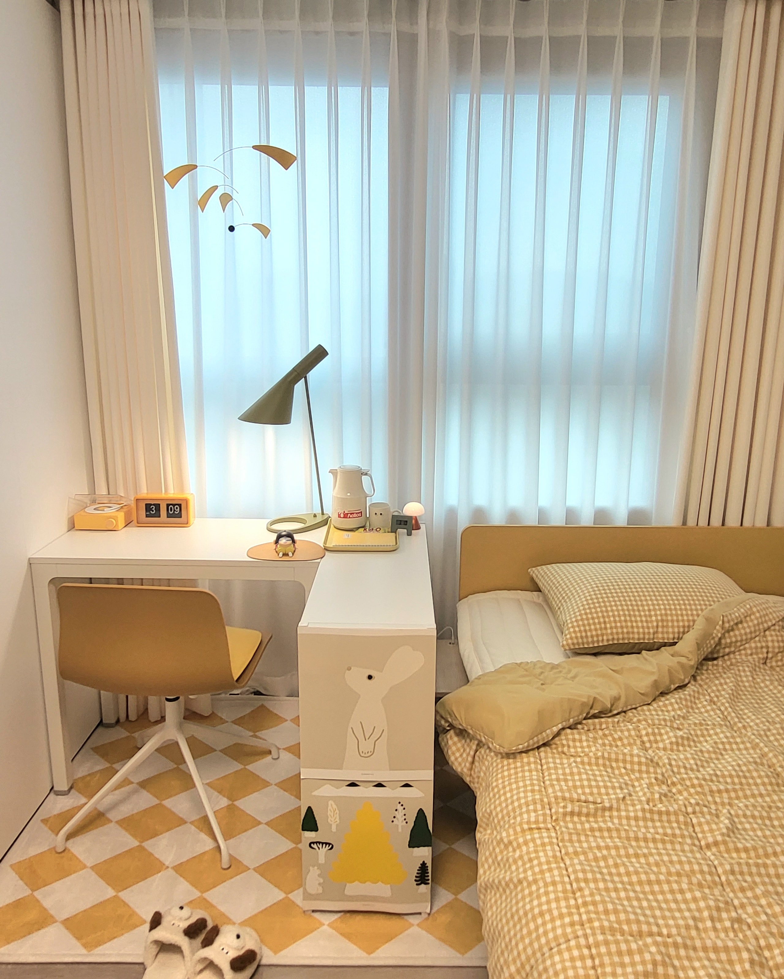 Two-Tone Modern Area Rug user photo