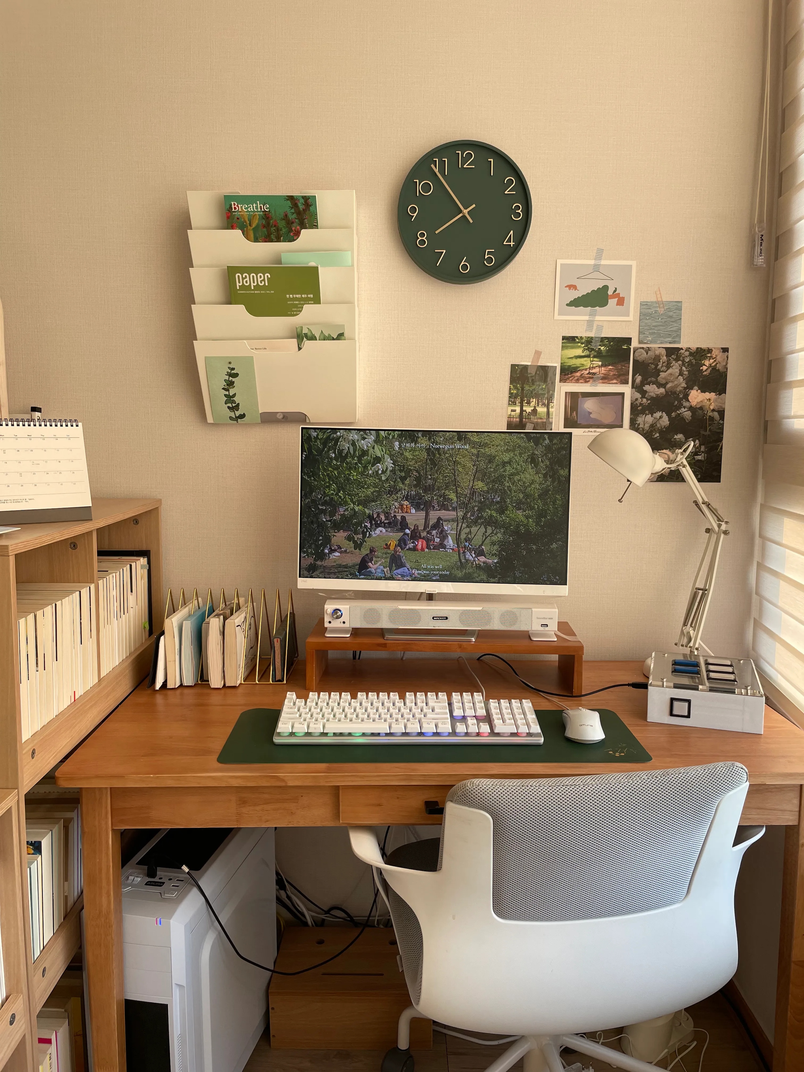 SoftTone Silent Wall Clock user photo