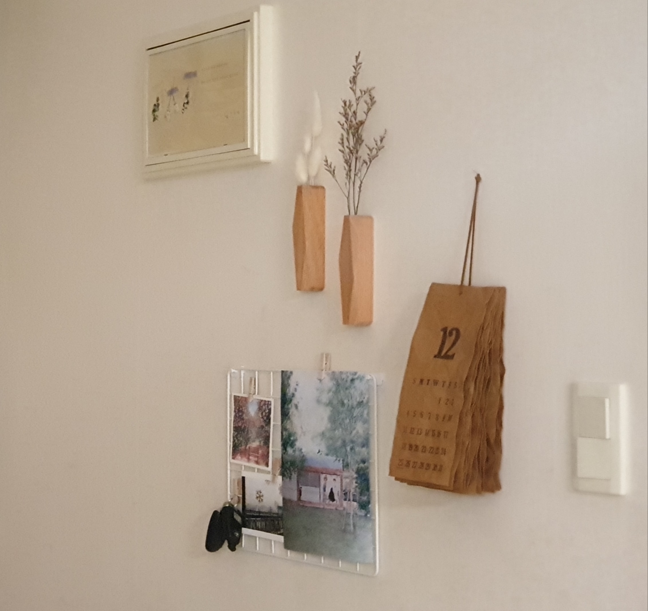 Wall-Mounted Wooden Diffuser Vase user photo
