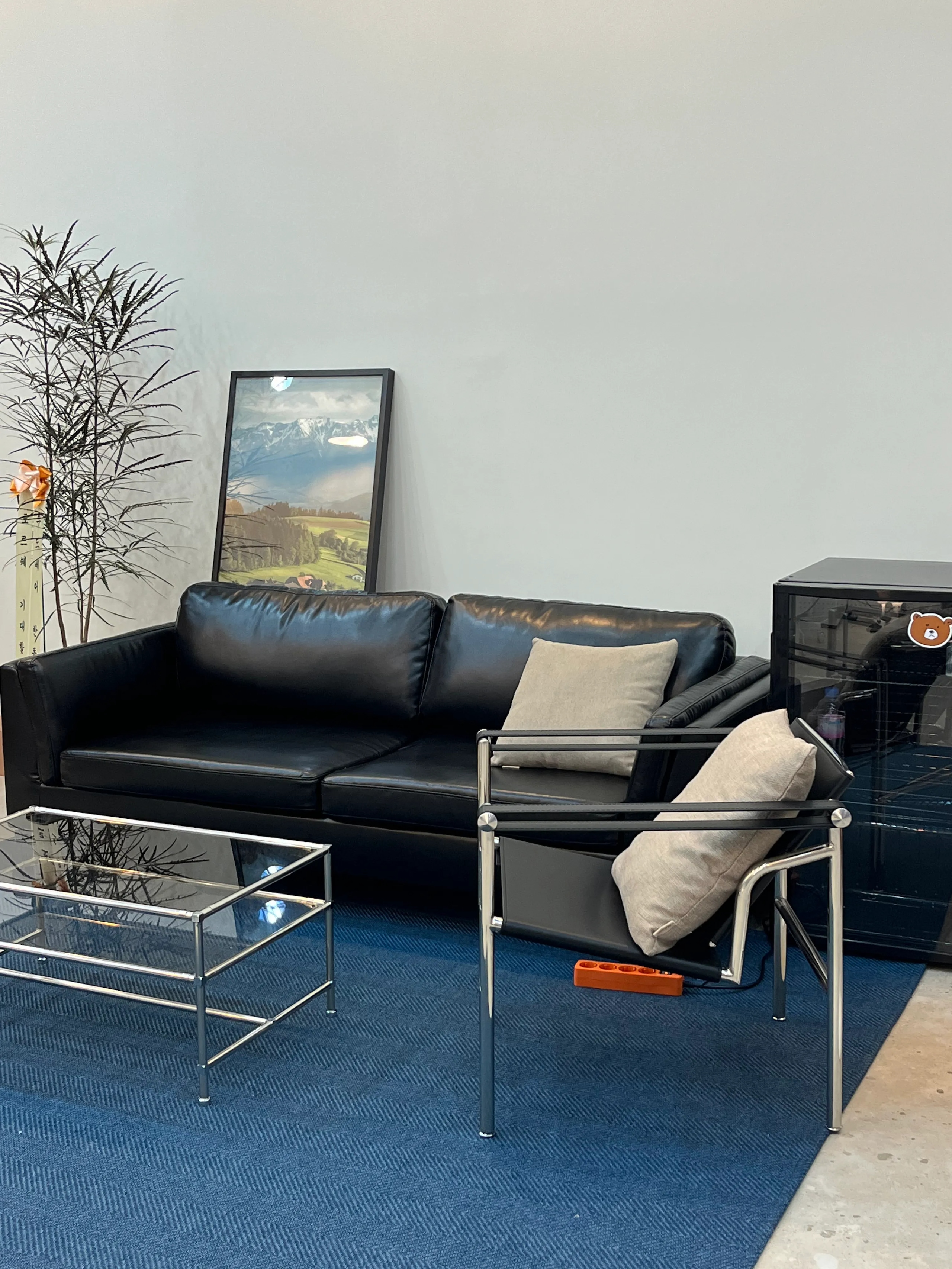 Mid-century Modern Steel Frame Armchair user photo