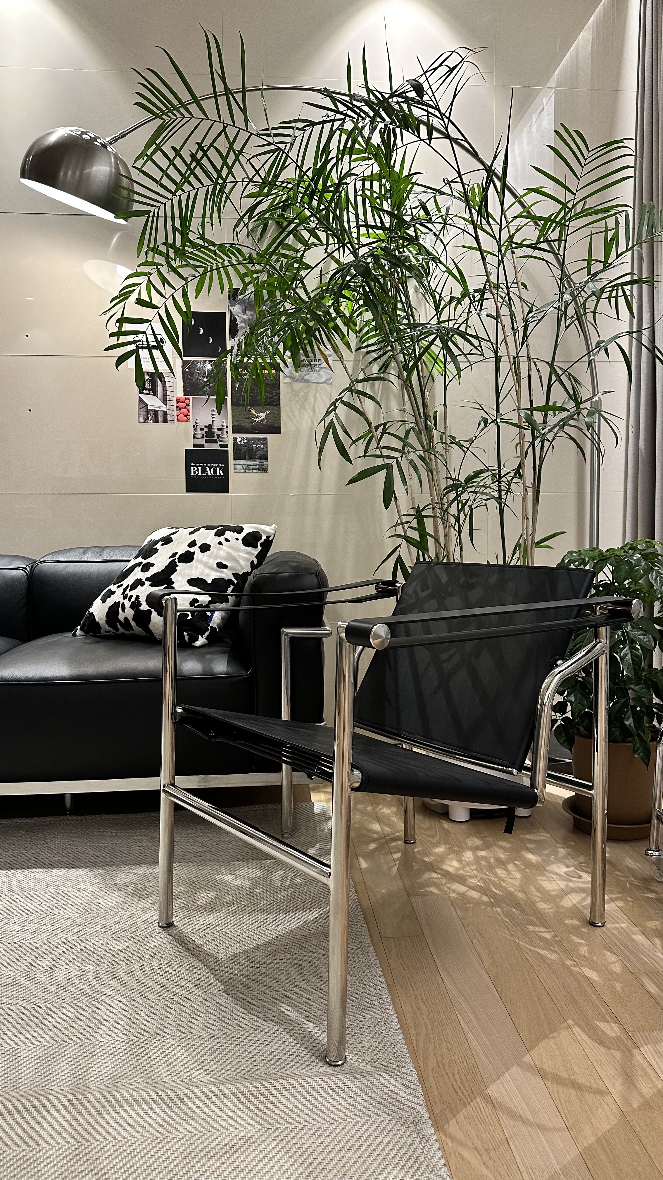 Mid-century Modern Steel Frame Armchair user photo