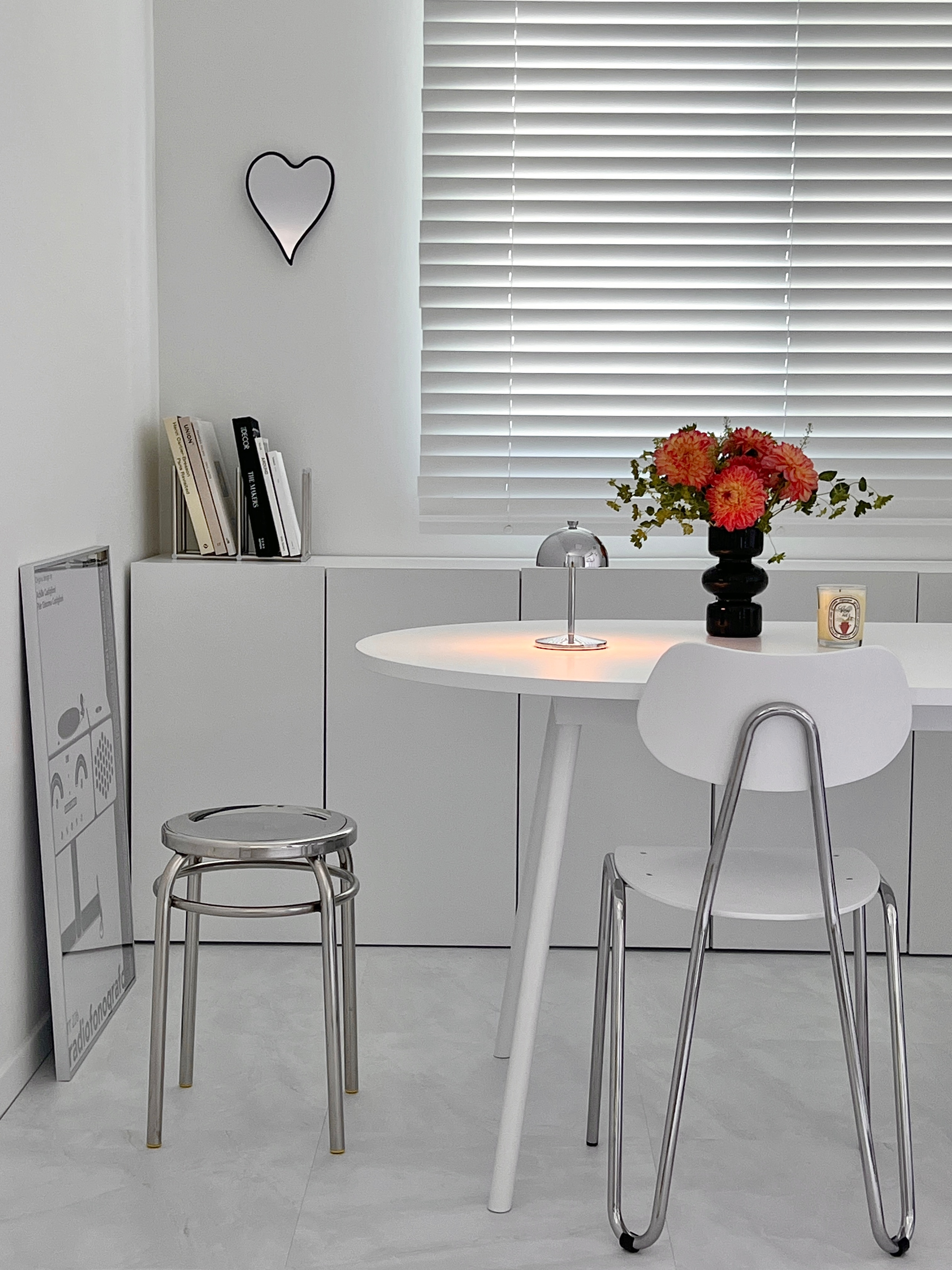 Tiered Opaque Glass Vase user photo