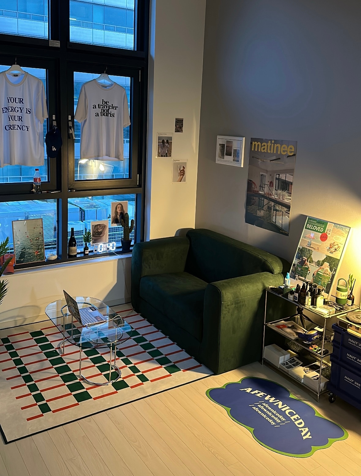 Clear Glass Coffee Table user photo