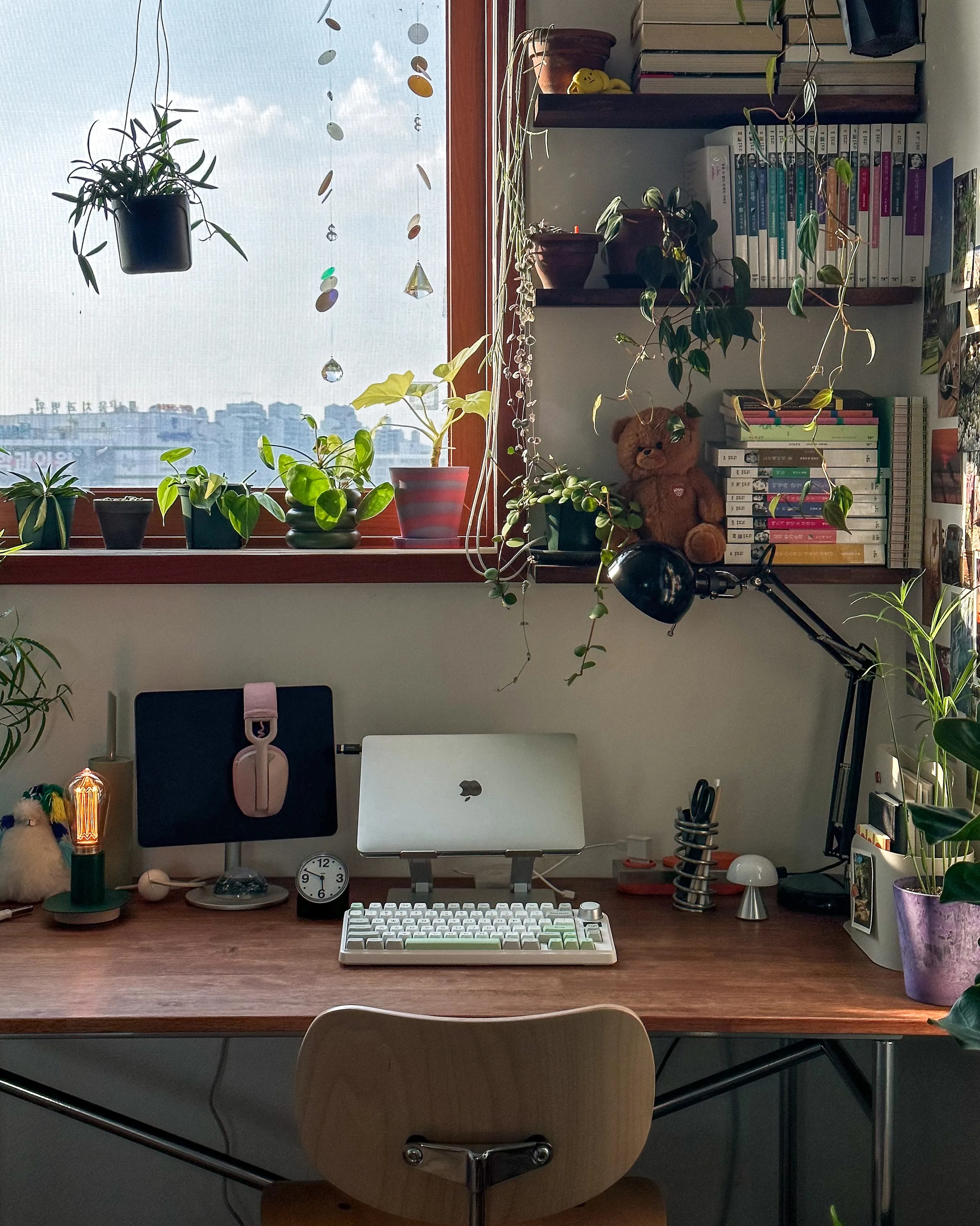 Adjustable Chrome Task Lamp user photo
