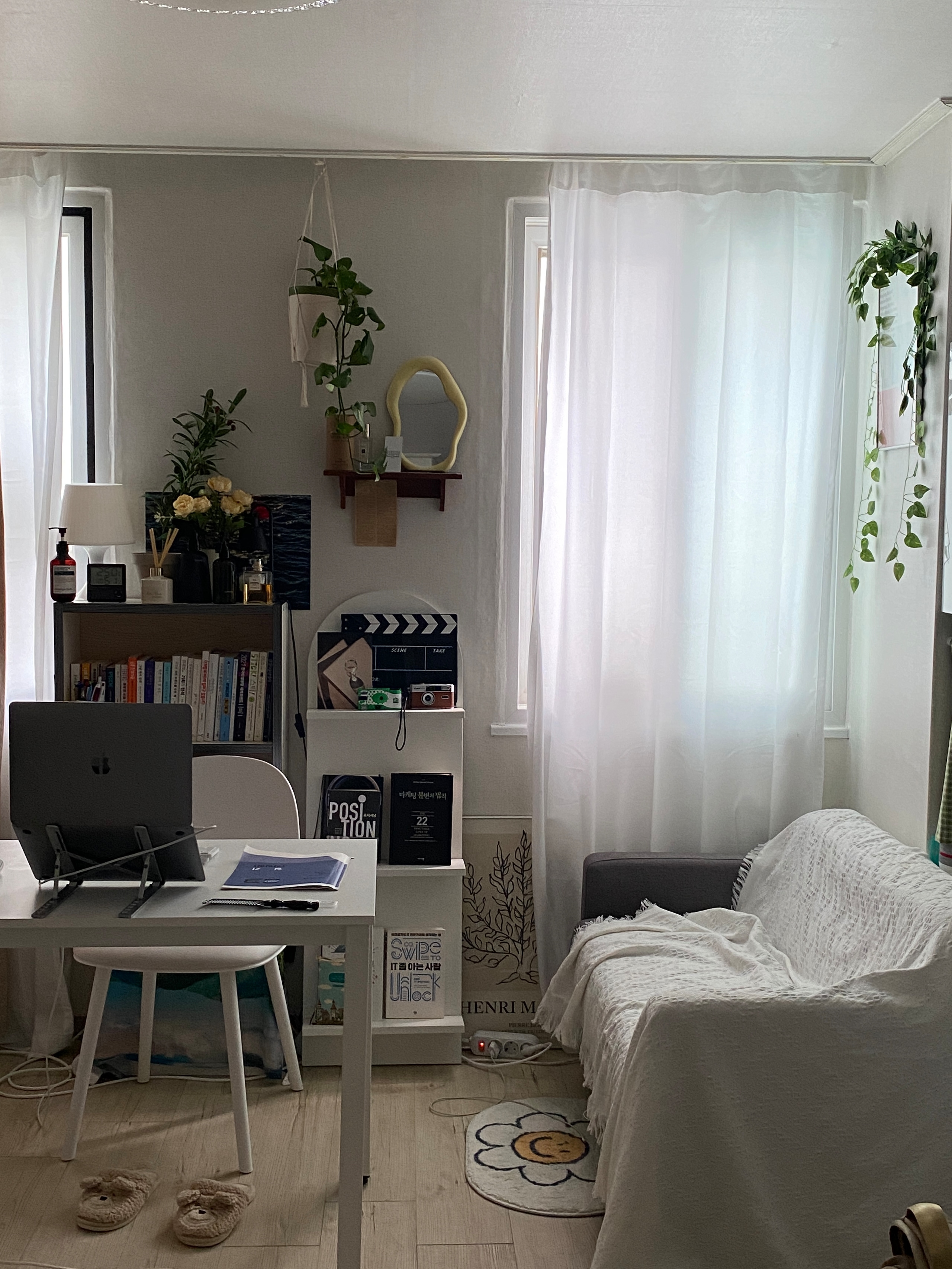 Soft Curve Dining Chair user photo