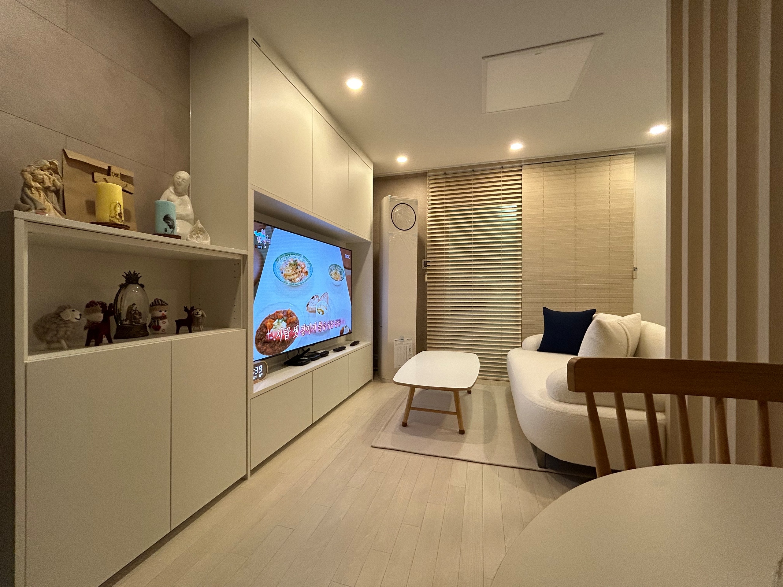 Eco-friendly Coffee Table user photo