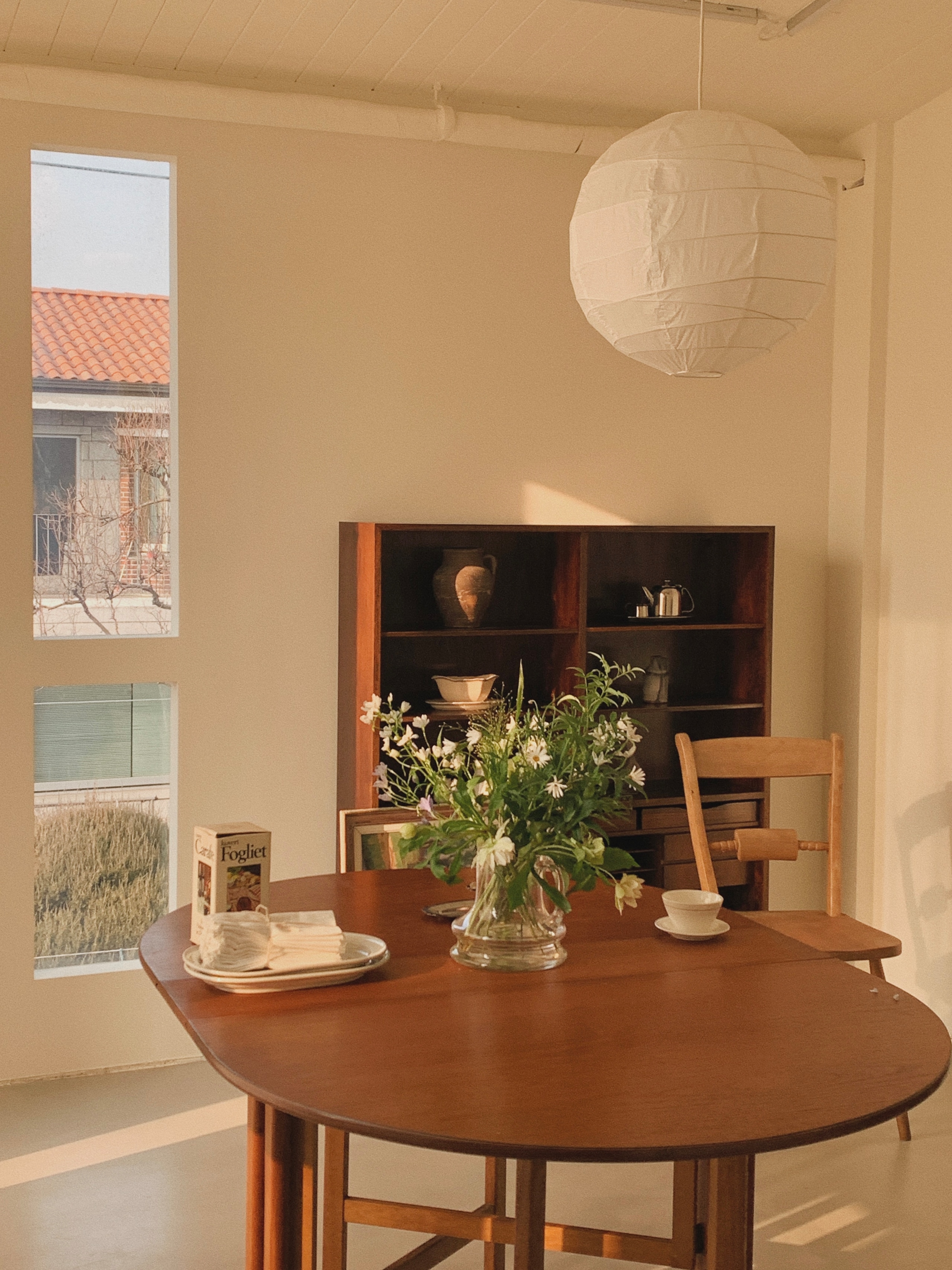 Round Extendable Dining Table user photo
