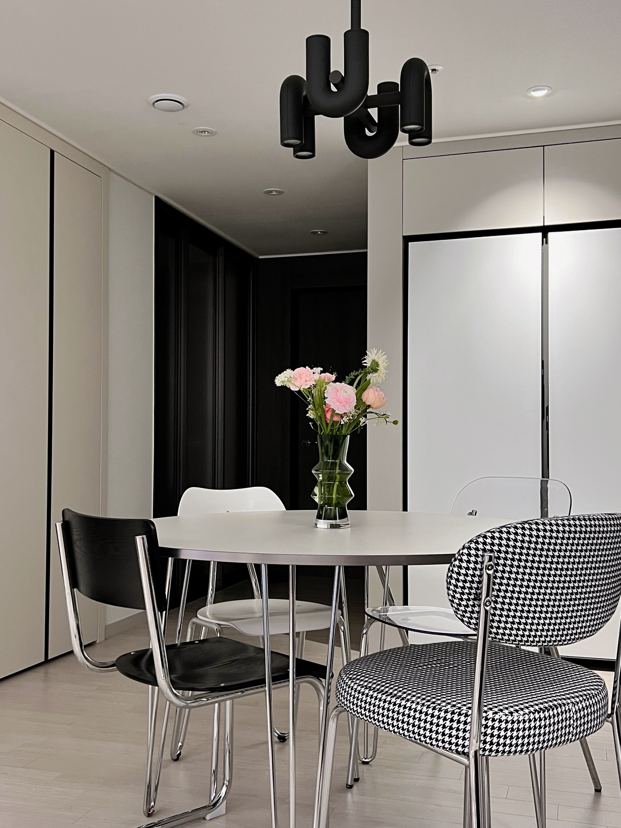 Check Pattern Dining Chair user photo