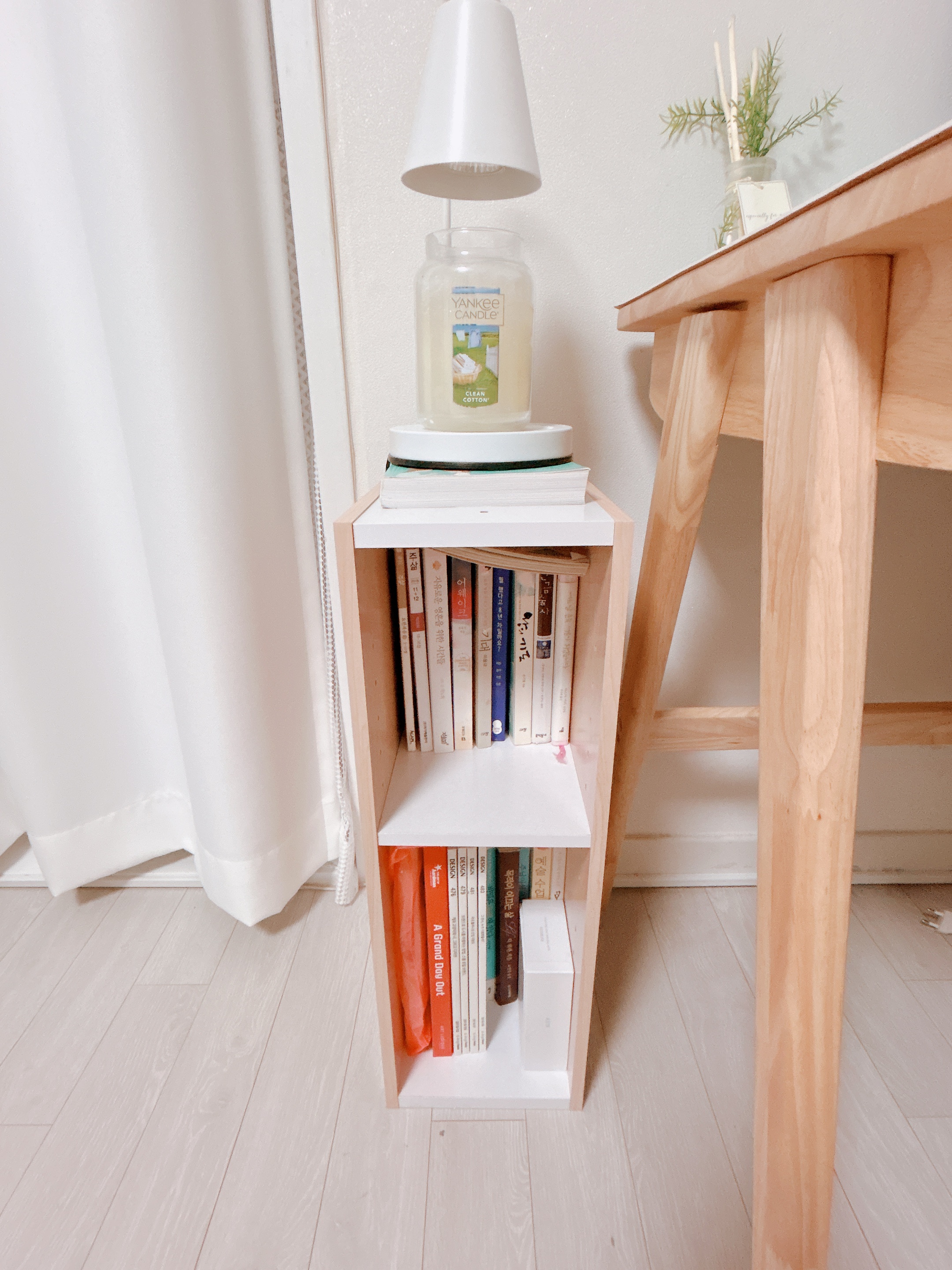 Slim Wood Side Shelf user photo