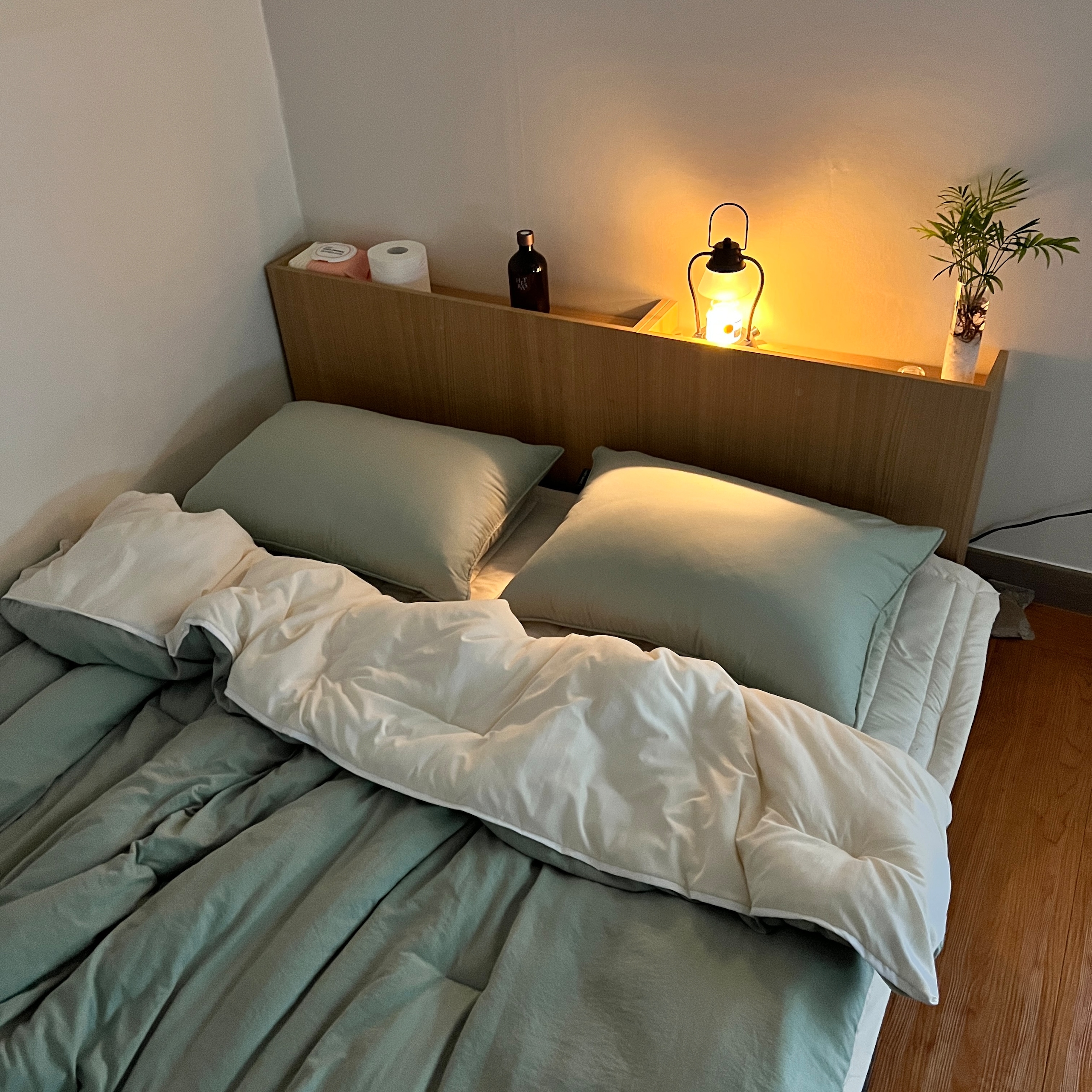 Low Bed Headboard with Concealed Shelf Storage user photo