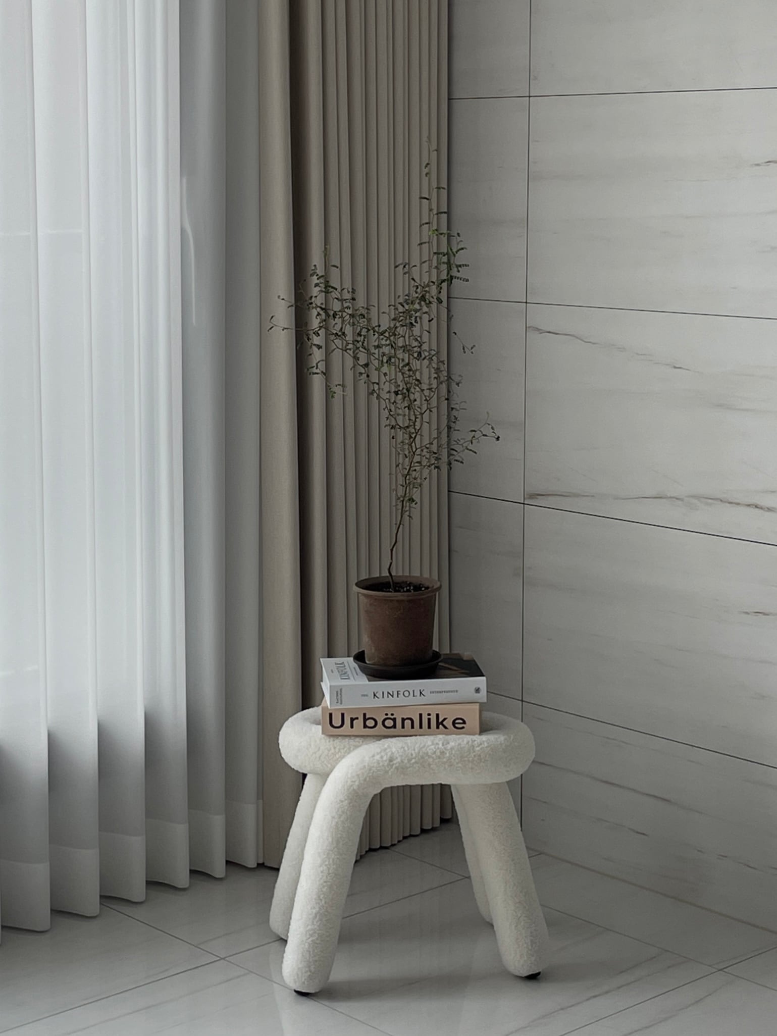 Curved Bouclé Fabric Stool user photo