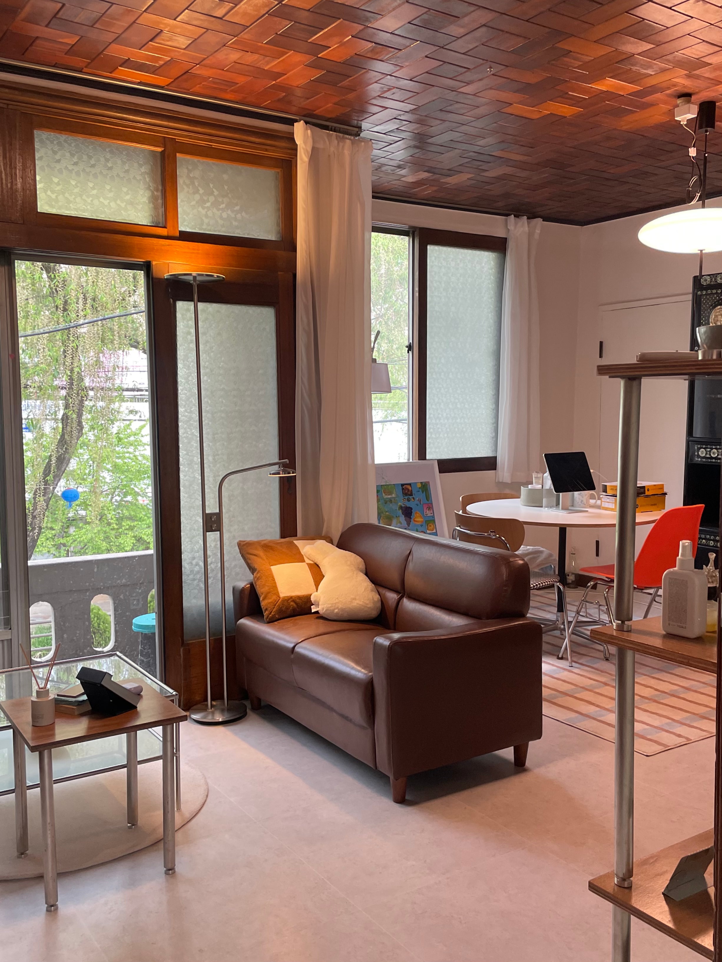 Modular Glass Accent Table user photo