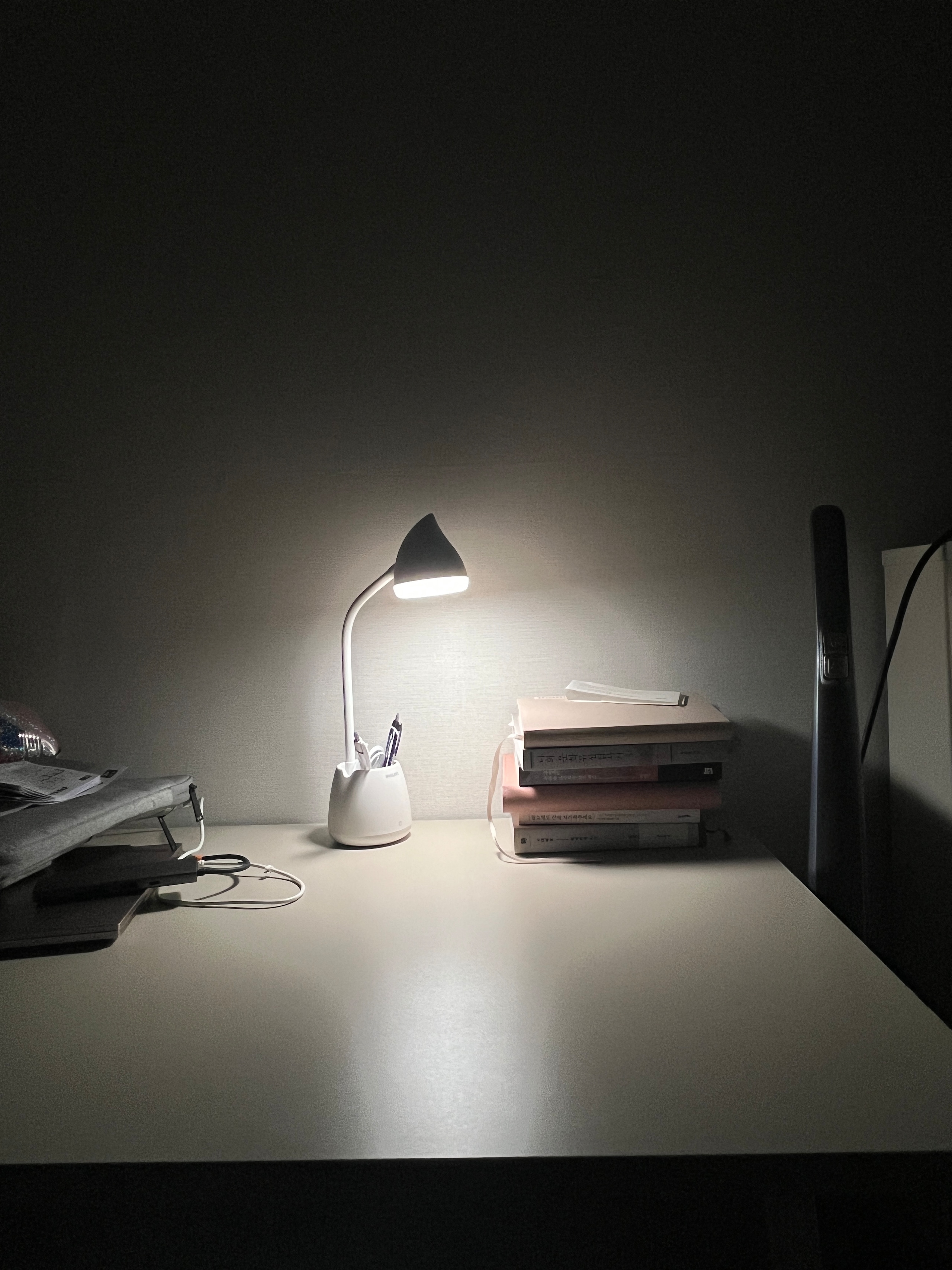 Droplet Lamp and Pen Holder user photo