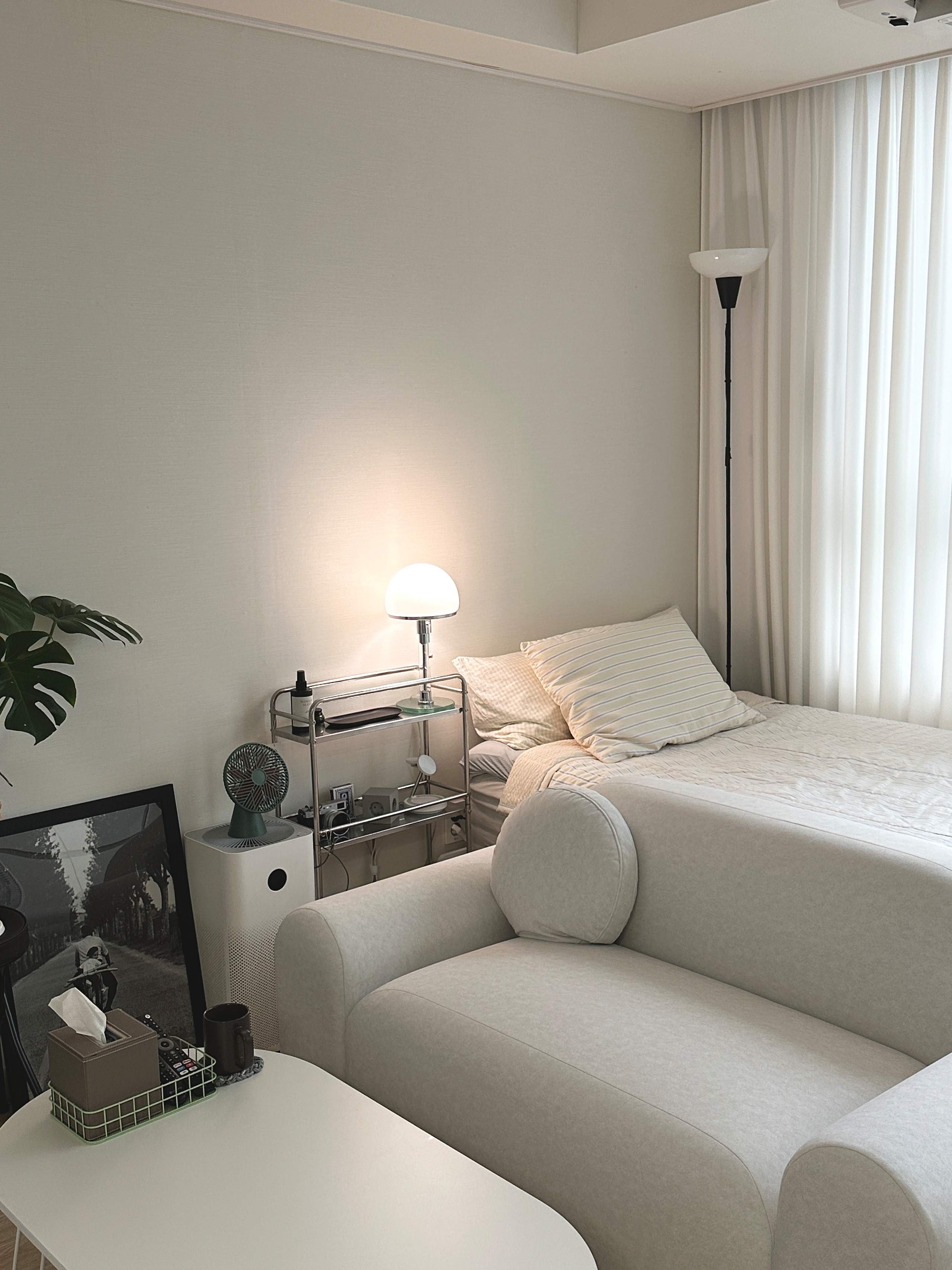Foldable Oval Low Coffee Table user photo
