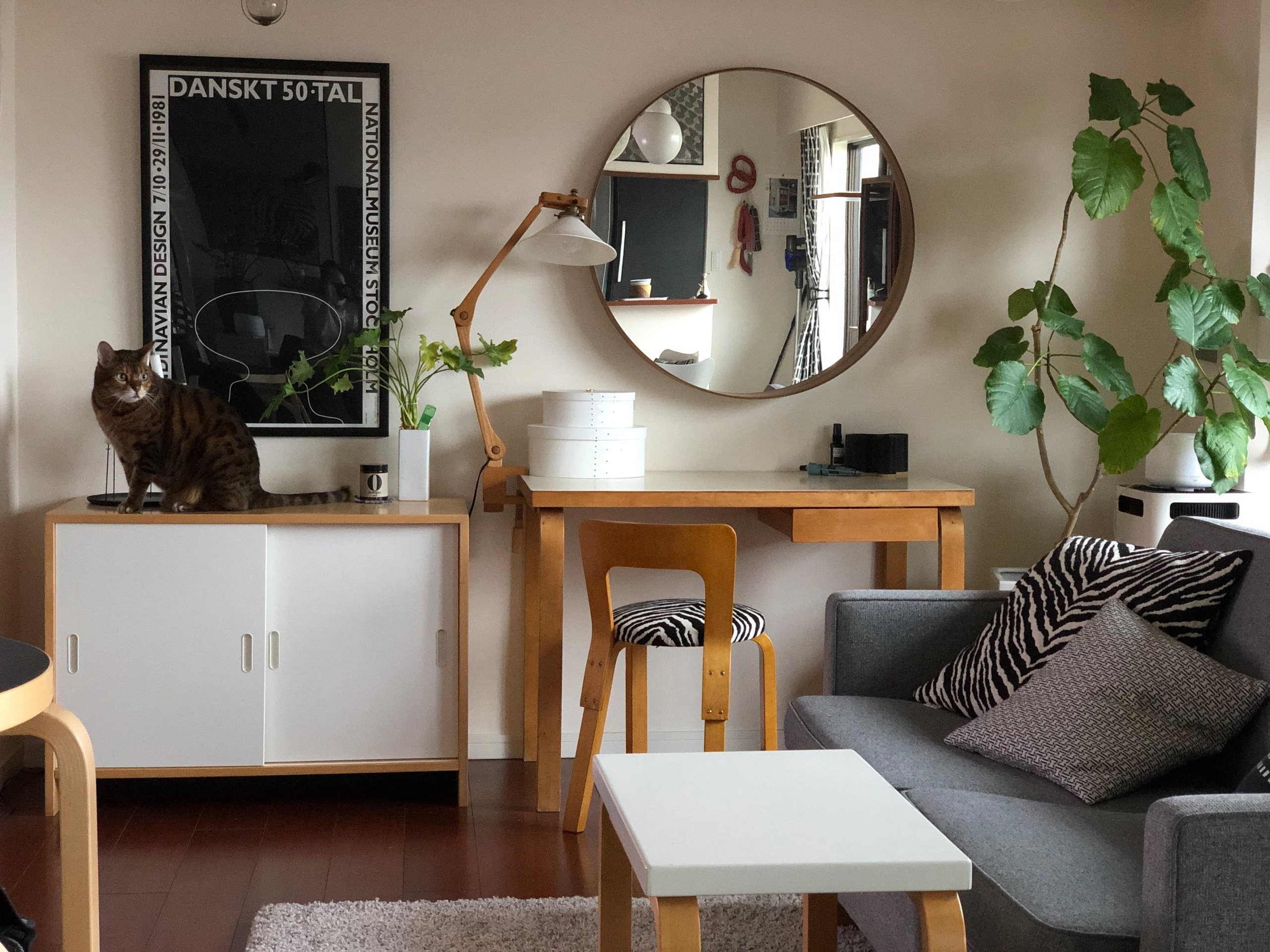 STOCKHOLM ストックホルム ミラー 60 cmを使ったインテリア