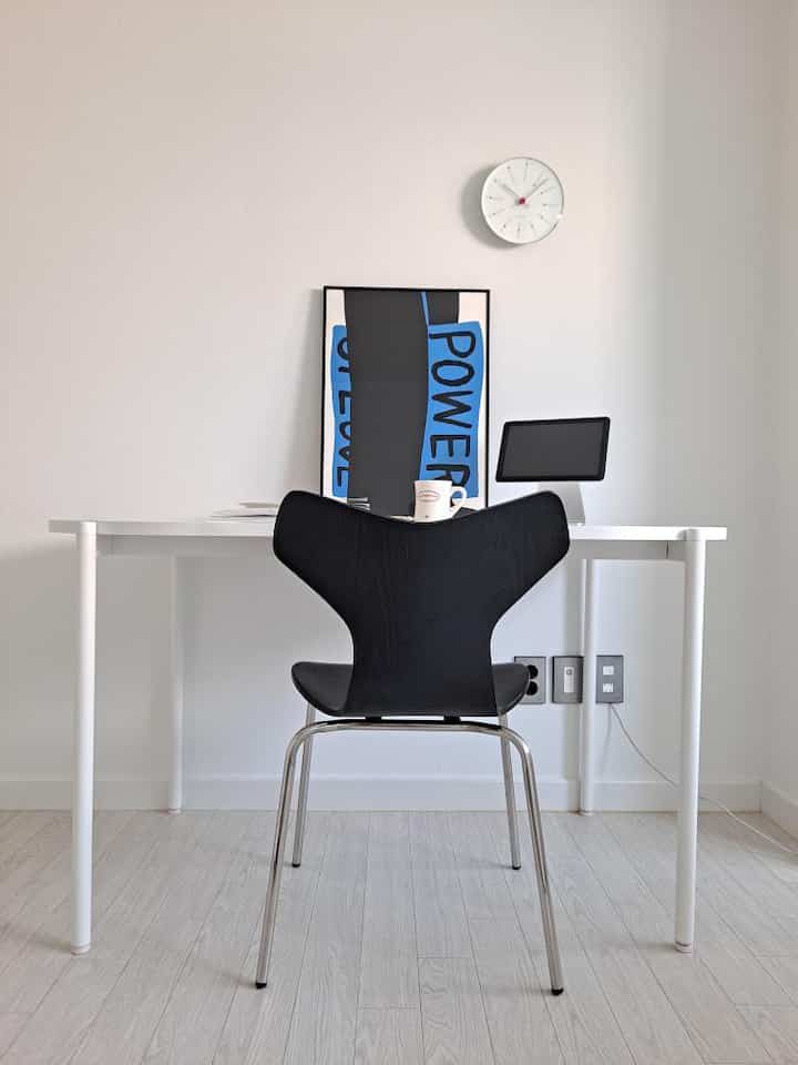 Artist。 Haydonna 'Power of Love'ポスター/フォトフレーム

毛皮の友達、平地で見た人、枯れている花
制限された色と形で単純に解放
この無限の感情と話は
見る人は個人的に自由に解放されます
自分だけのストーリーでいっぱいになればと思います。


▶ https://bit.ly/3KmyuZ1