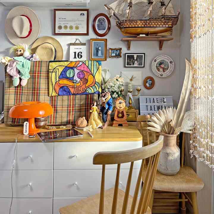 #제품협찬

立って家の倉庫（？！）大整理をして
また、何をして過ごしたのか分からないが、ただ過ぎ去ったんですか？

気をつけてみるとトゥデイisセラデー..
Ommaya .. Oメンバーシーズン5、私も知らないうちに終わった。
残りの宿題一人で頑張っていました。
通り過ぎながら私のニューパジャマを見た夫ワル、

「紙の家みたいだ」

‎¯ࡇ¯

どうやら
一日がどのように行ったのかわからないようです。

私はクレパスを感じる私たちのカップル
私たちの家の次のシグネチャーポール（サモビル）まで
一緒に描くともっと可愛いですか？
