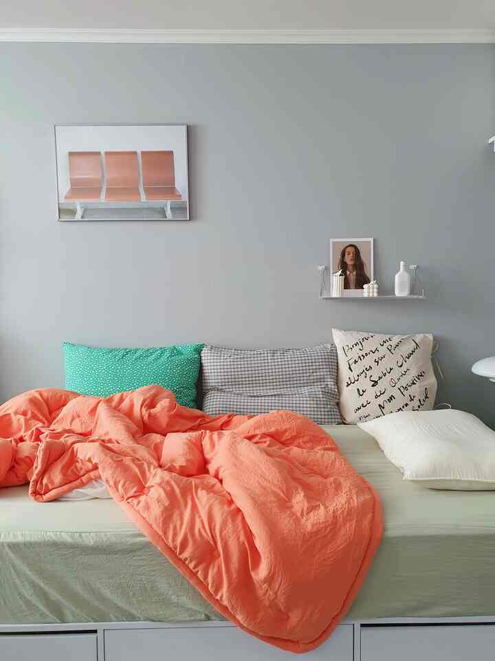 These days, I keep wanting minimalist style.