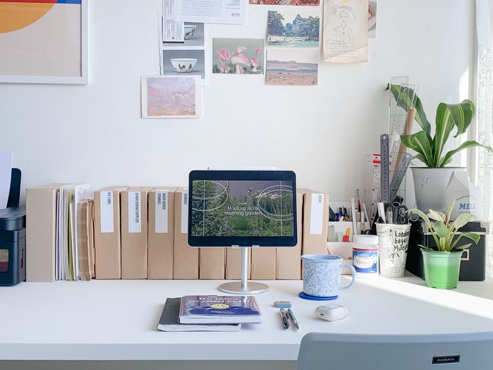 short form carousel card thumbnail