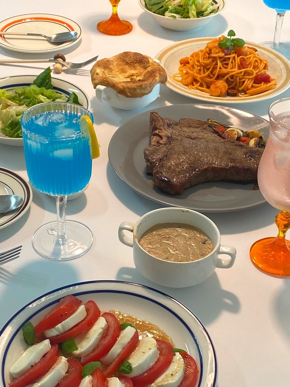 Seoul Minimalist Matte Fork & Knife Set for 2 (4-Piece) user photo