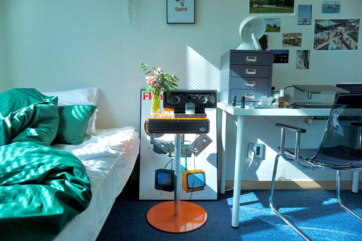 short form carousel card thumbnail