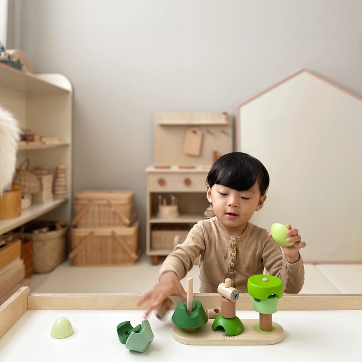 short form carousel card thumbnail