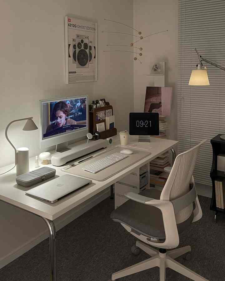 Tuesday felt unusually long, perhaps because of the weather:)