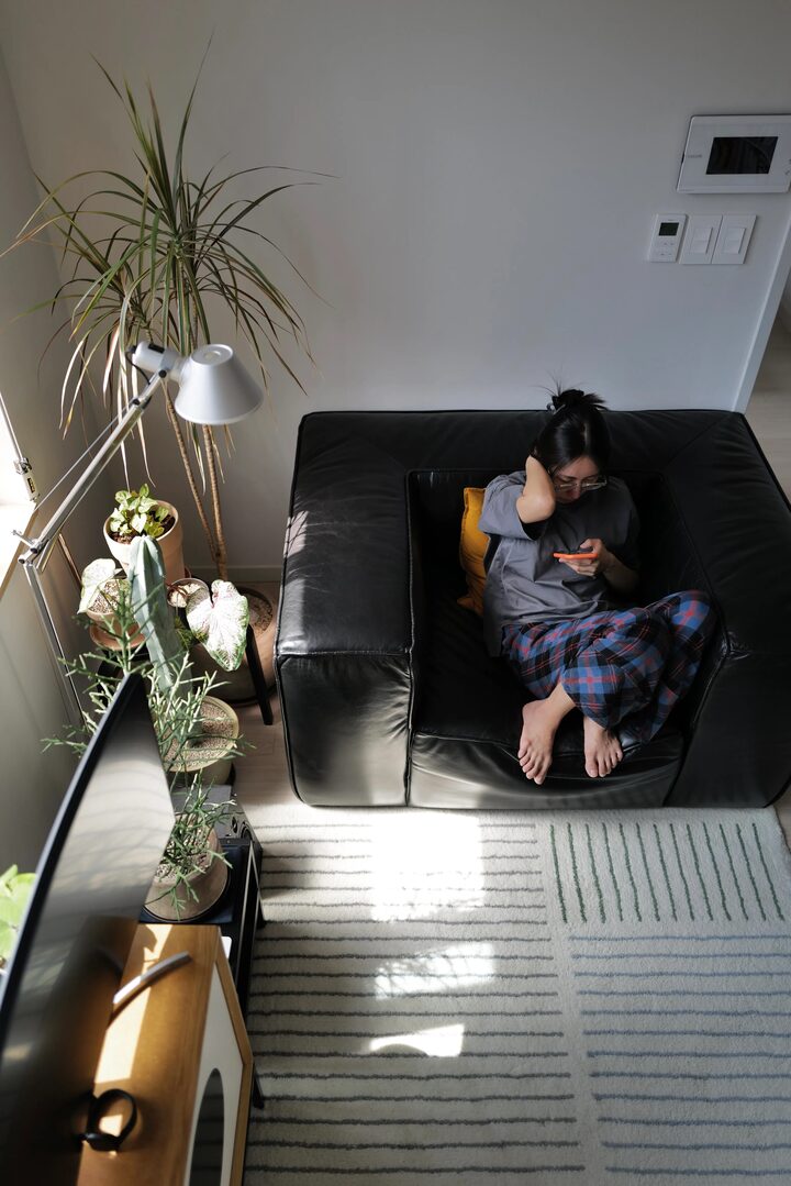 short form carousel card thumbnail