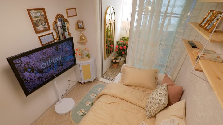 short form carousel card thumbnail