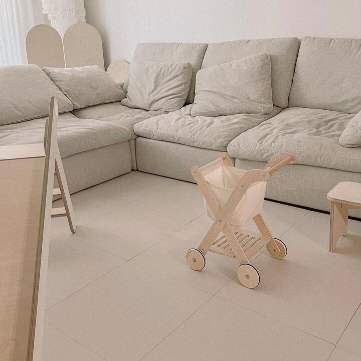 short form carousel card thumbnail