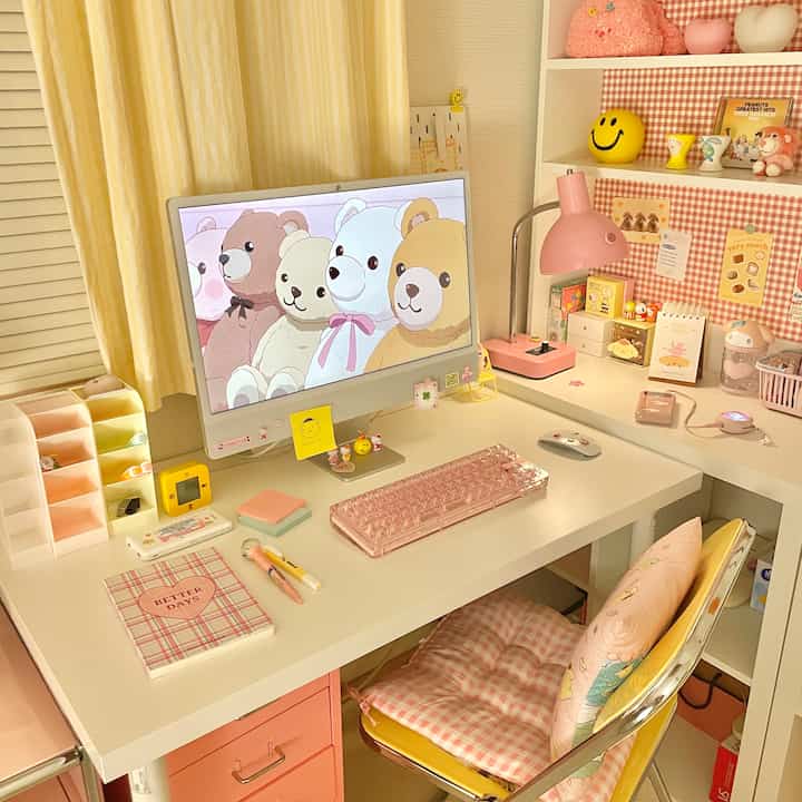 PinkPink Desk Zone and new keyboard 💗💗

#Ohaus #오하우스시즌8 #책상꾸미기 #데스크존 #아이방꾸미기 #책상 #이케아 #이케아책상 #책상추천 #의자추천 #미드센추리 #핑크인테리어 #분홍색 #핑크색 #아이맥 #맥북 #상부장 #책장 #책꽂이 #서랍 #책상서랍 #단스탠드 #책상조명 #조명 #컴퓨터방 #컴퓨터책상 #아이방인테리어 #아이방가구 #아이방책상