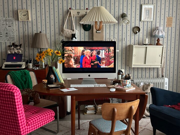 short form carousel card thumbnail