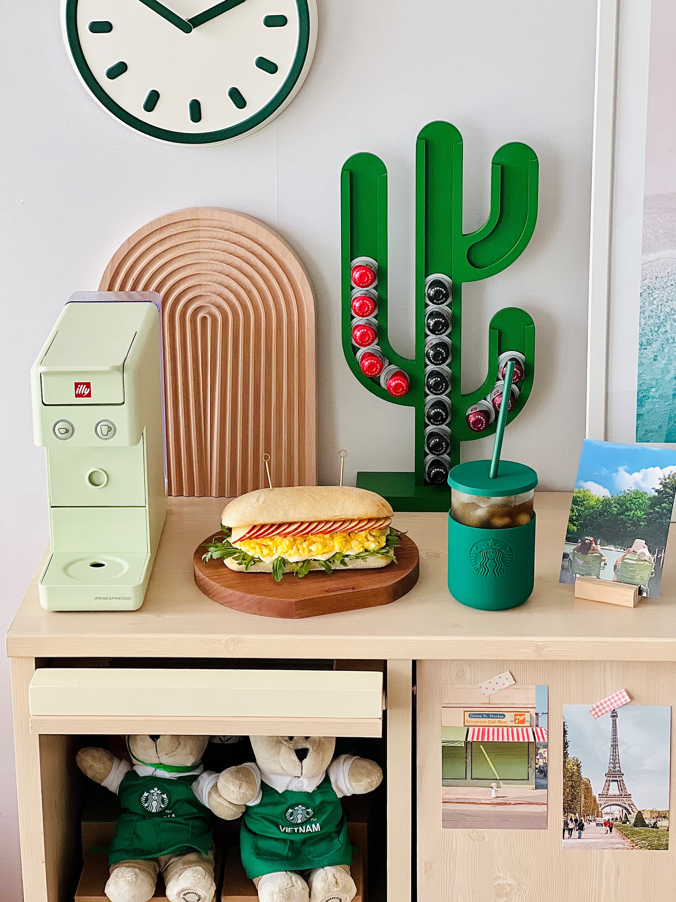 2027 Mini Desk Calendar with Wood Stand user photo