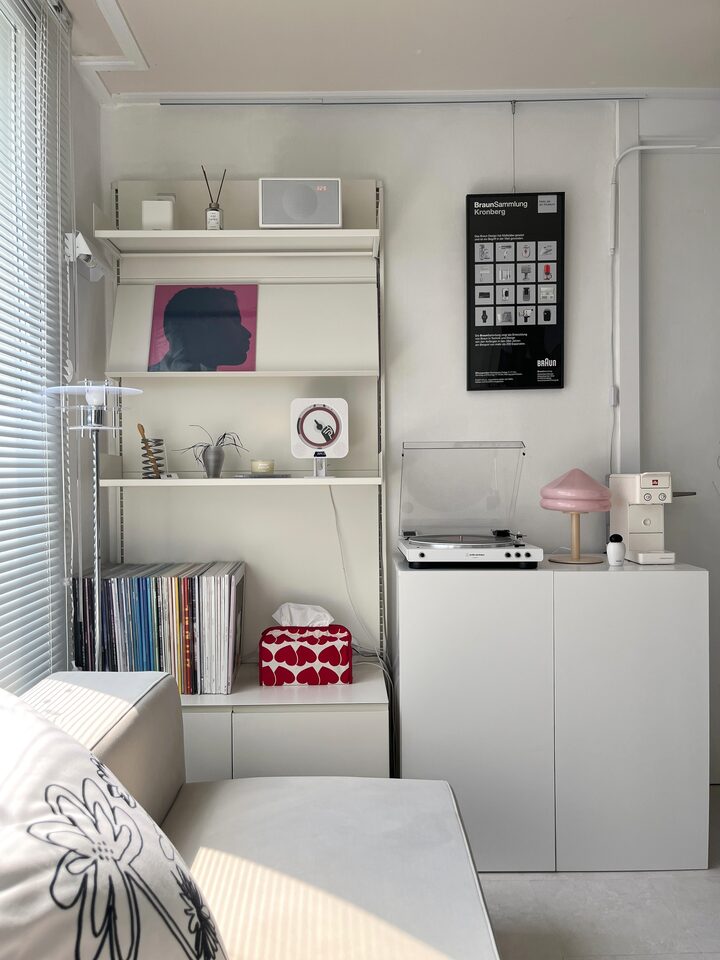 short form carousel card thumbnail