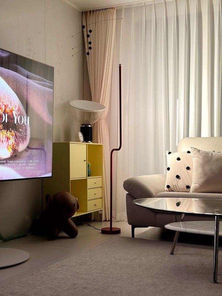 short form carousel card thumbnail