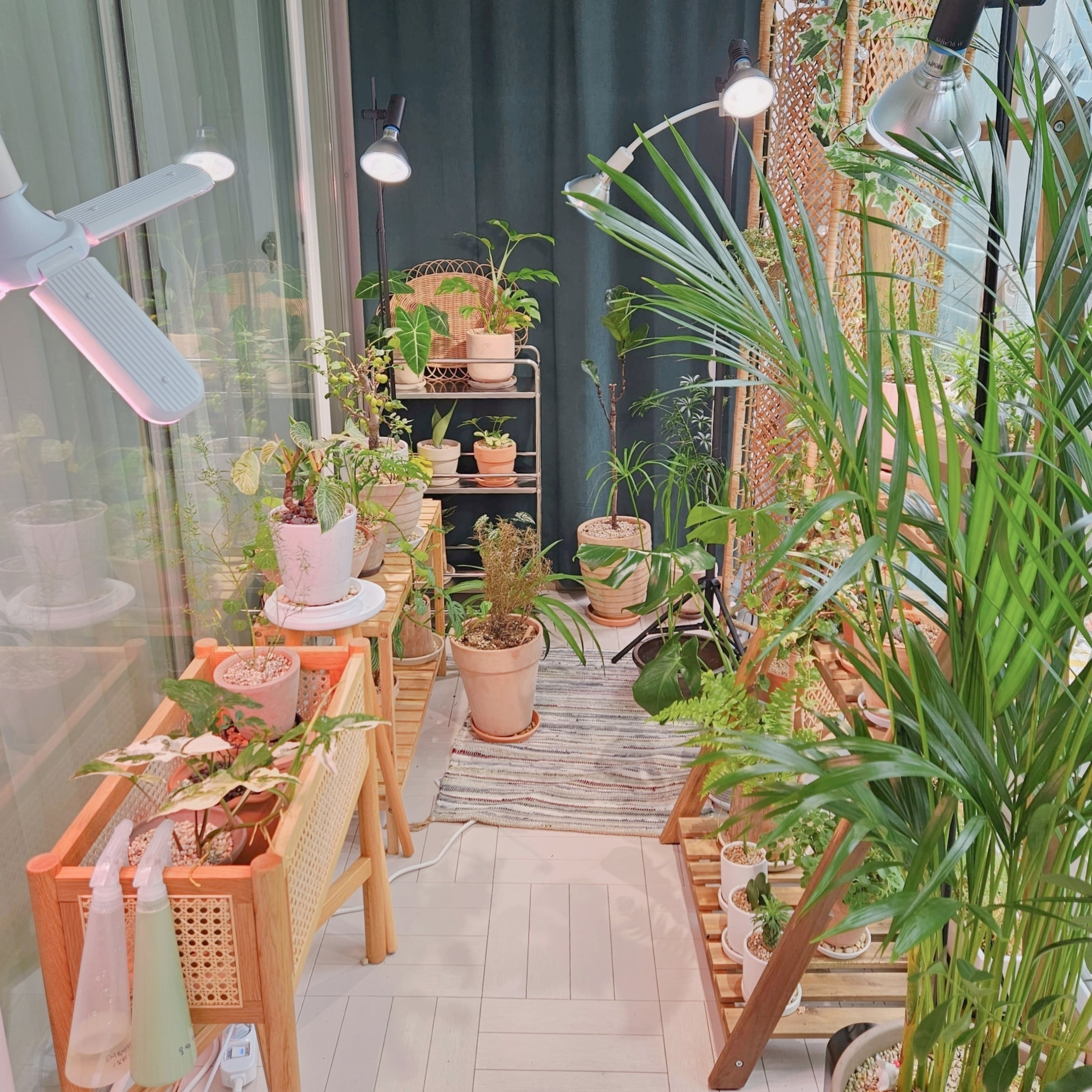 Solid Wood Plant Stand user photo