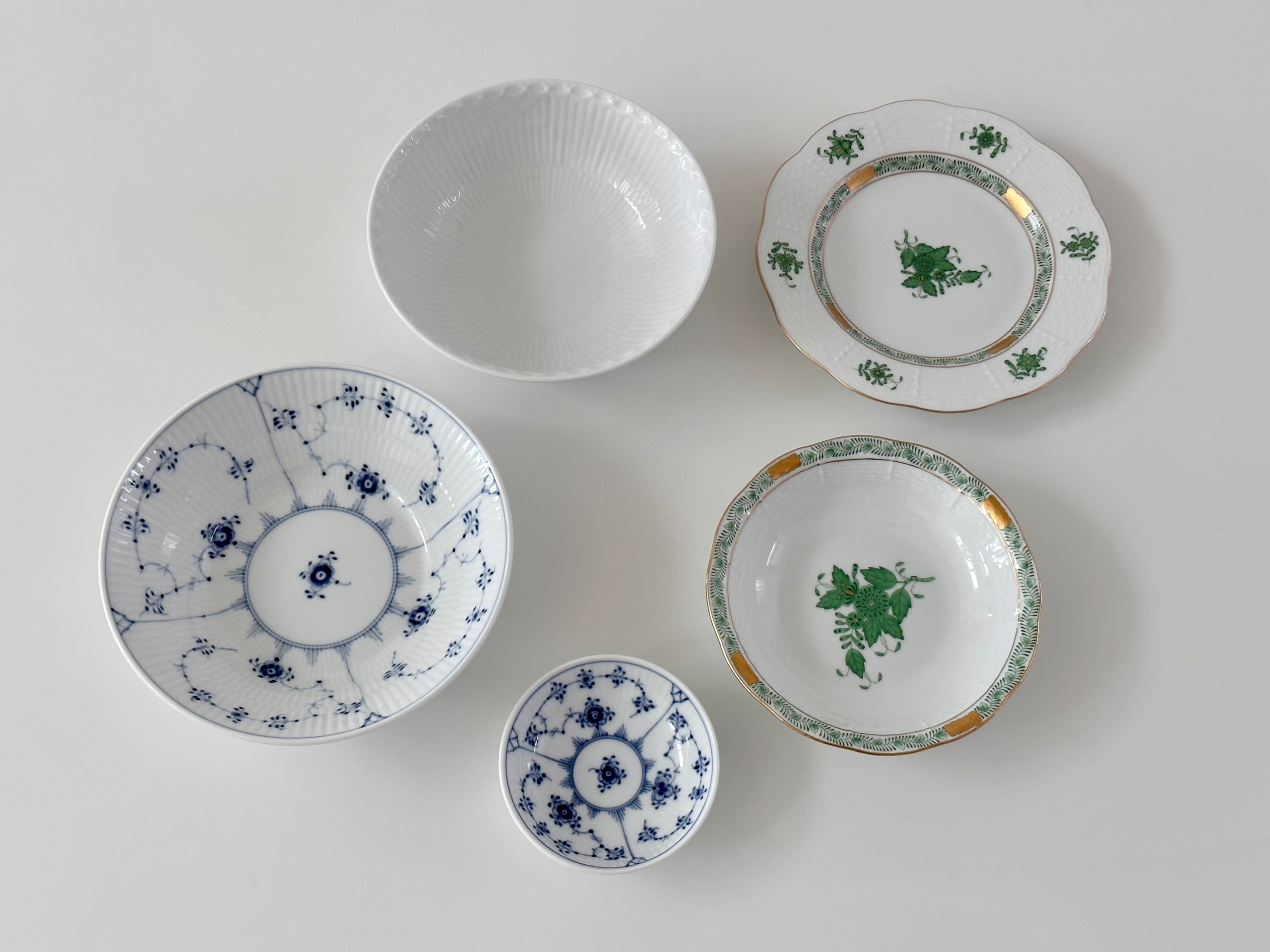 ROYAL COPENHAGEN ブルーフルーテッド プレイン ディーププレート 17cm