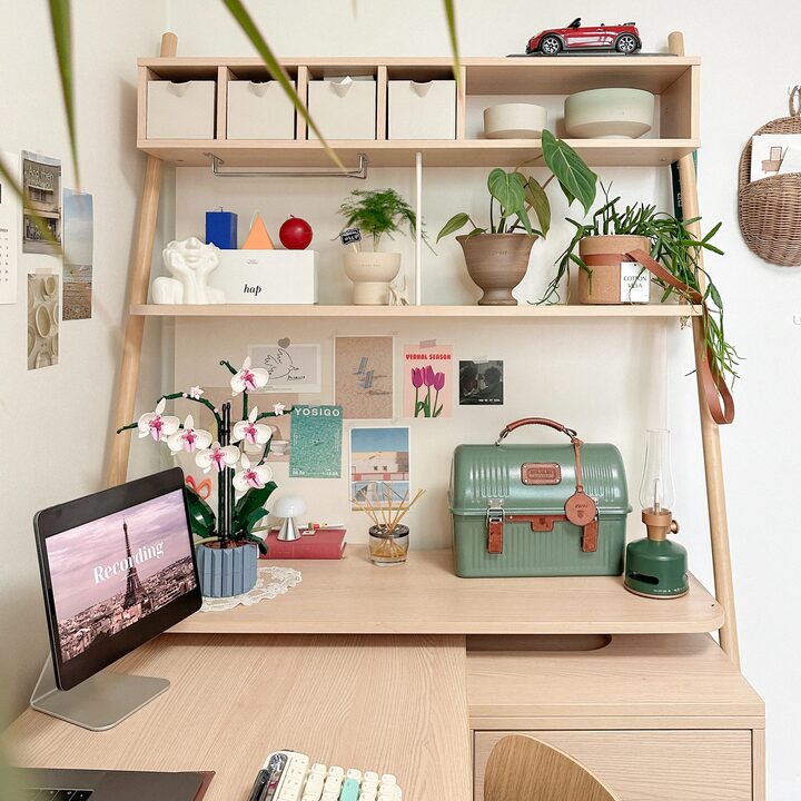 short form carousel card thumbnail