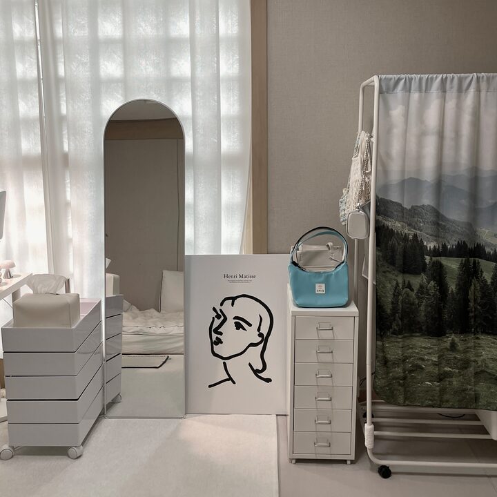 short form carousel card thumbnail