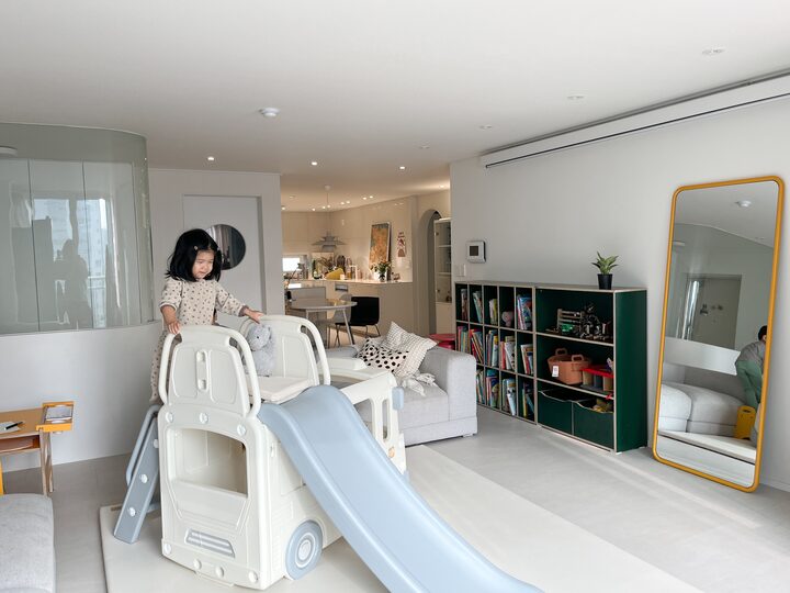 short form carousel card thumbnail