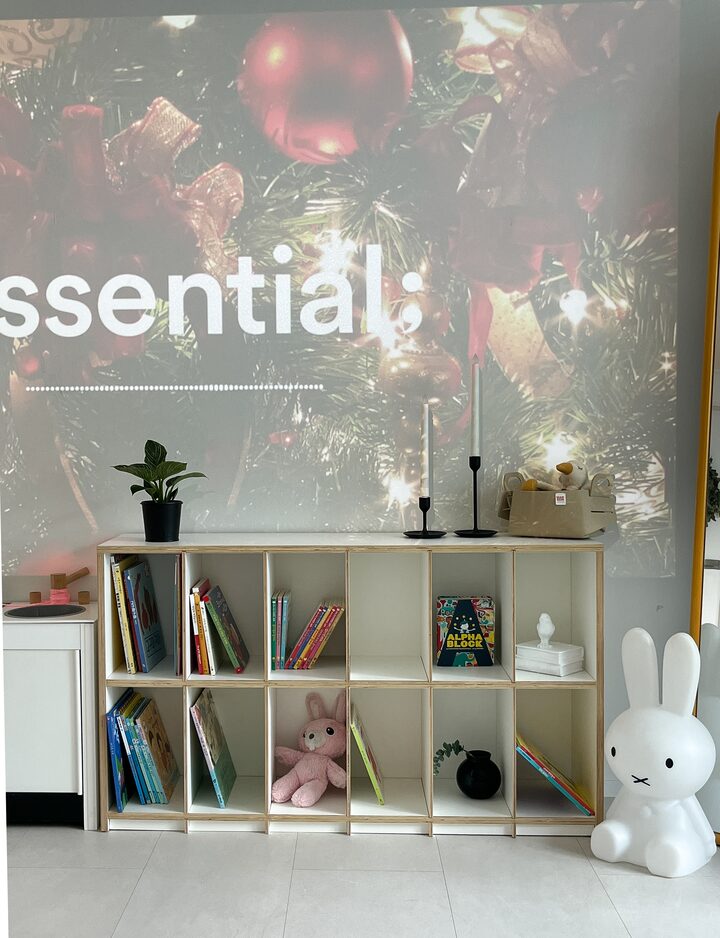 short form carousel card thumbnail